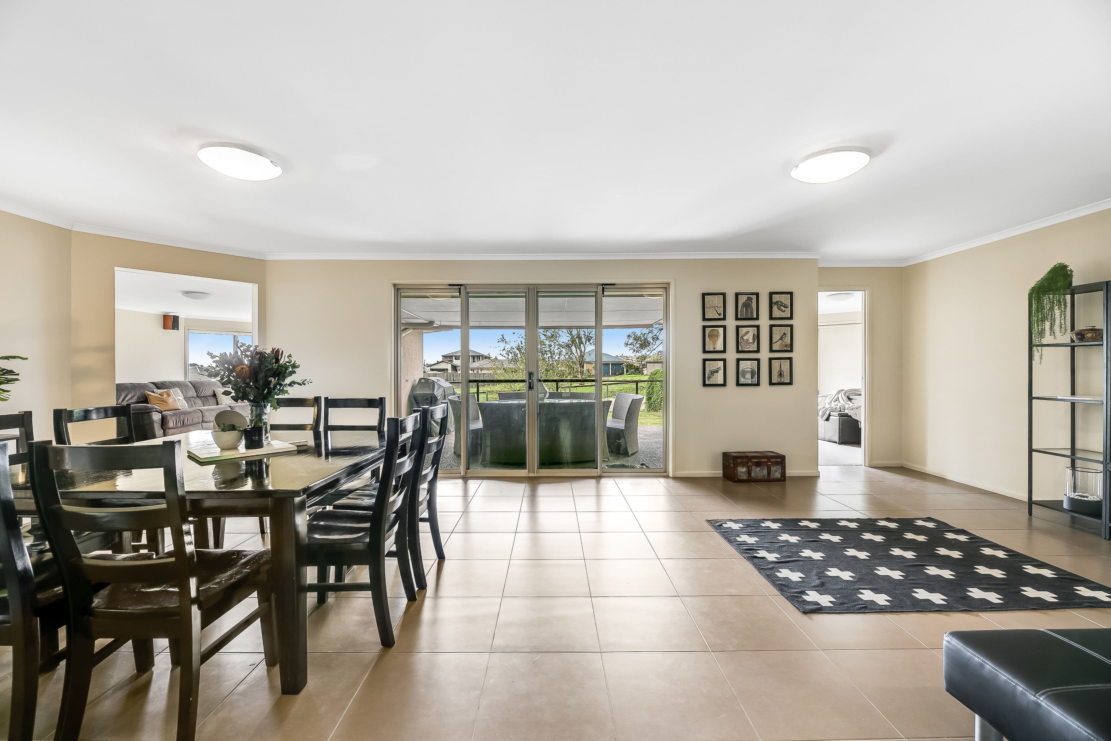 7 Sunset Drive, Glenvale QLD 4350, Glenvale - Thumbnail 2