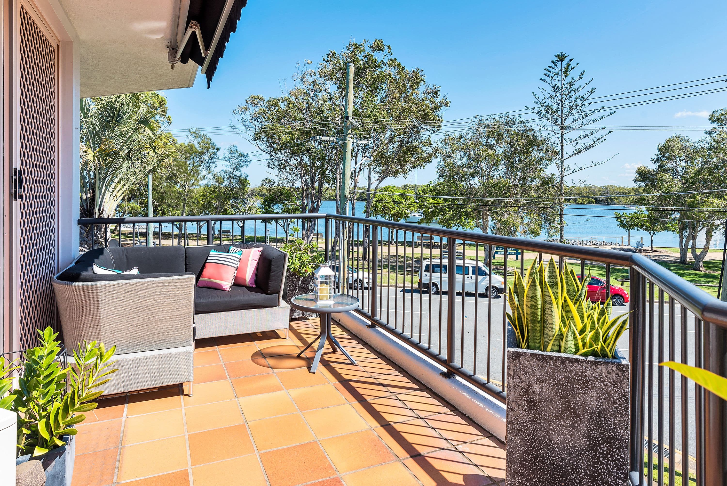 7 Esplanade West, Paradise Point QLD 4216, Paradise Point - Thumbnail 2