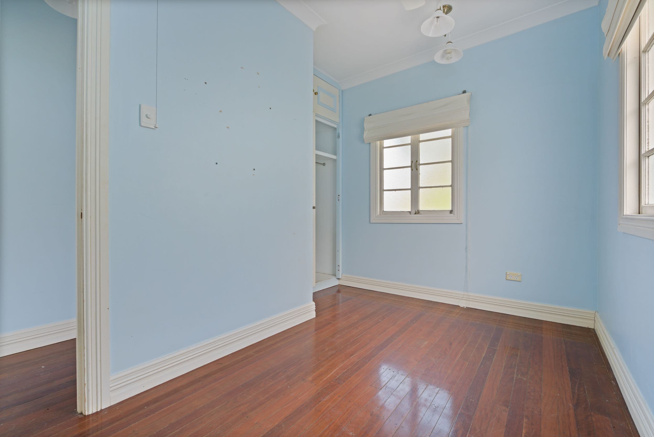 42 Fisher Street, West Gladstone QLD 4680, West Gladstone - Thumbnail 4