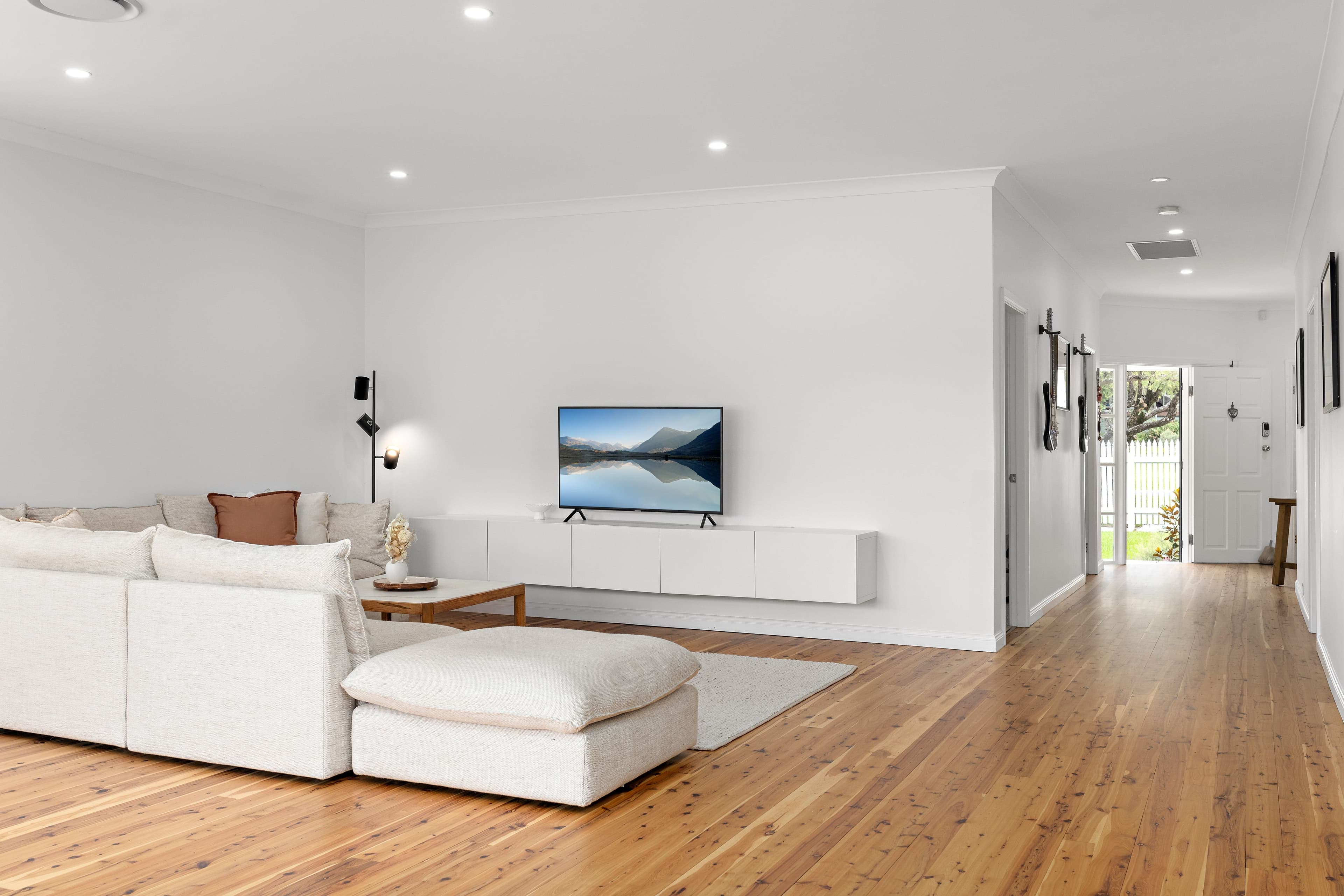 15 Kanoona Street, Caringbah South NSW 2229, Caringbah South - Thumbnail 6