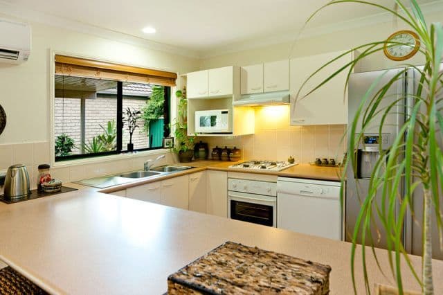 48 Seidler Place, COOMBABAH QLD 4216, Coombabah - Thumbnail 4