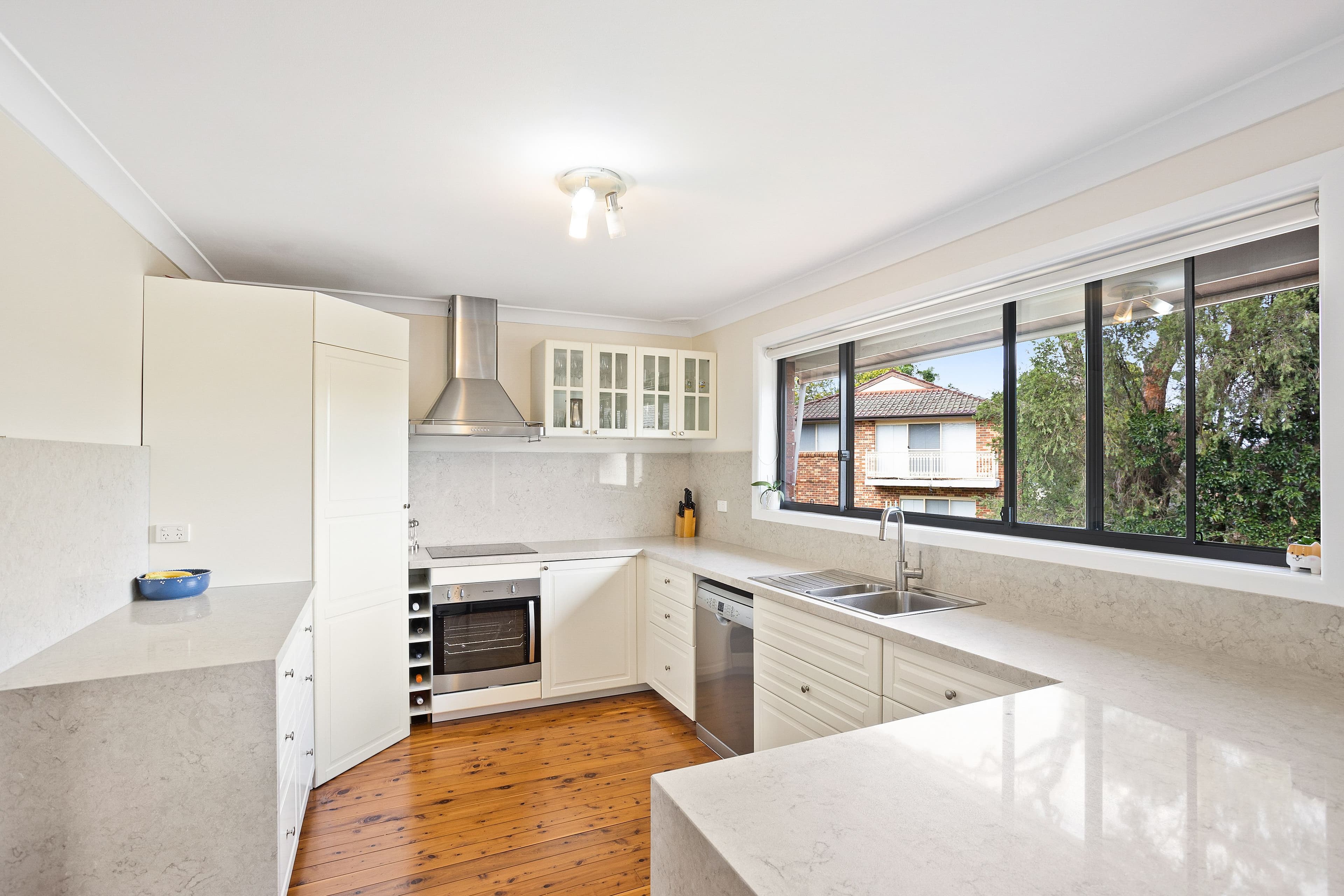 2 Karwarra Place, Peakhurst Heights NSW 2210, Peakhurst Heights - Thumbnail 3