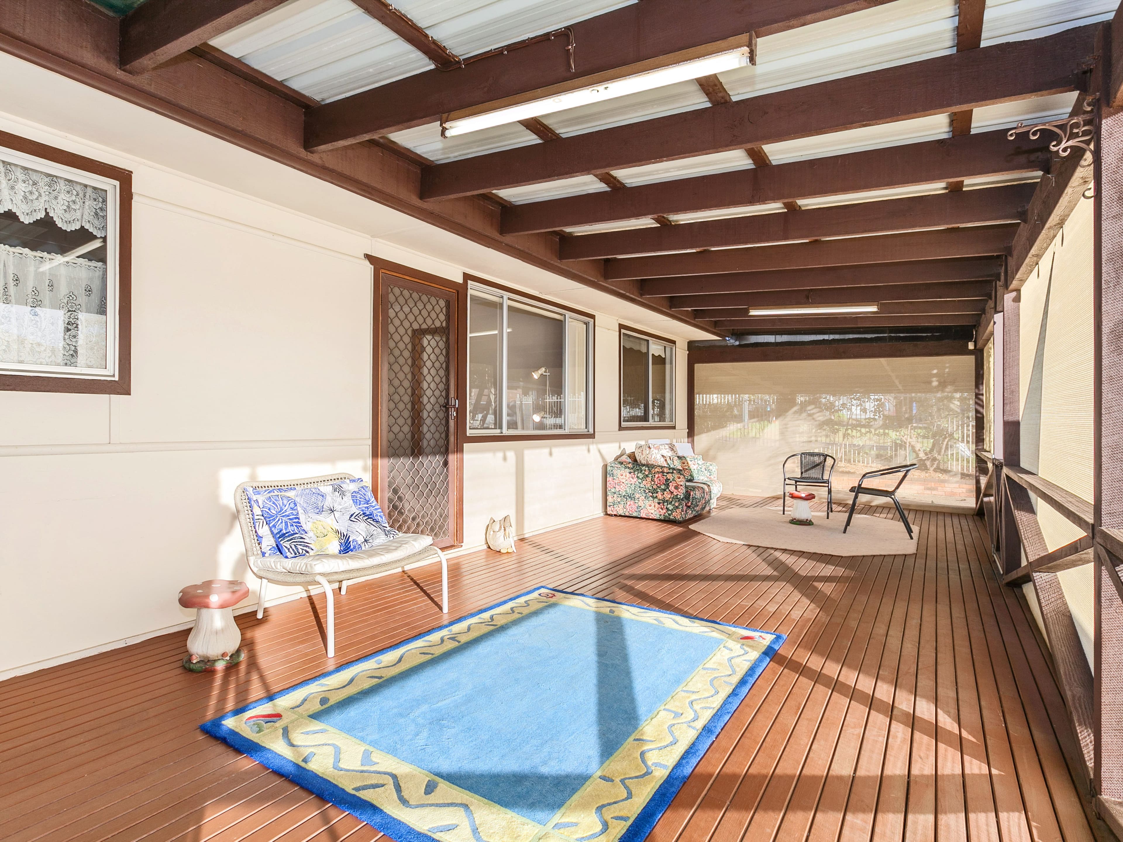 52 Bulgo Road, Helensburgh - Thumbnail 2