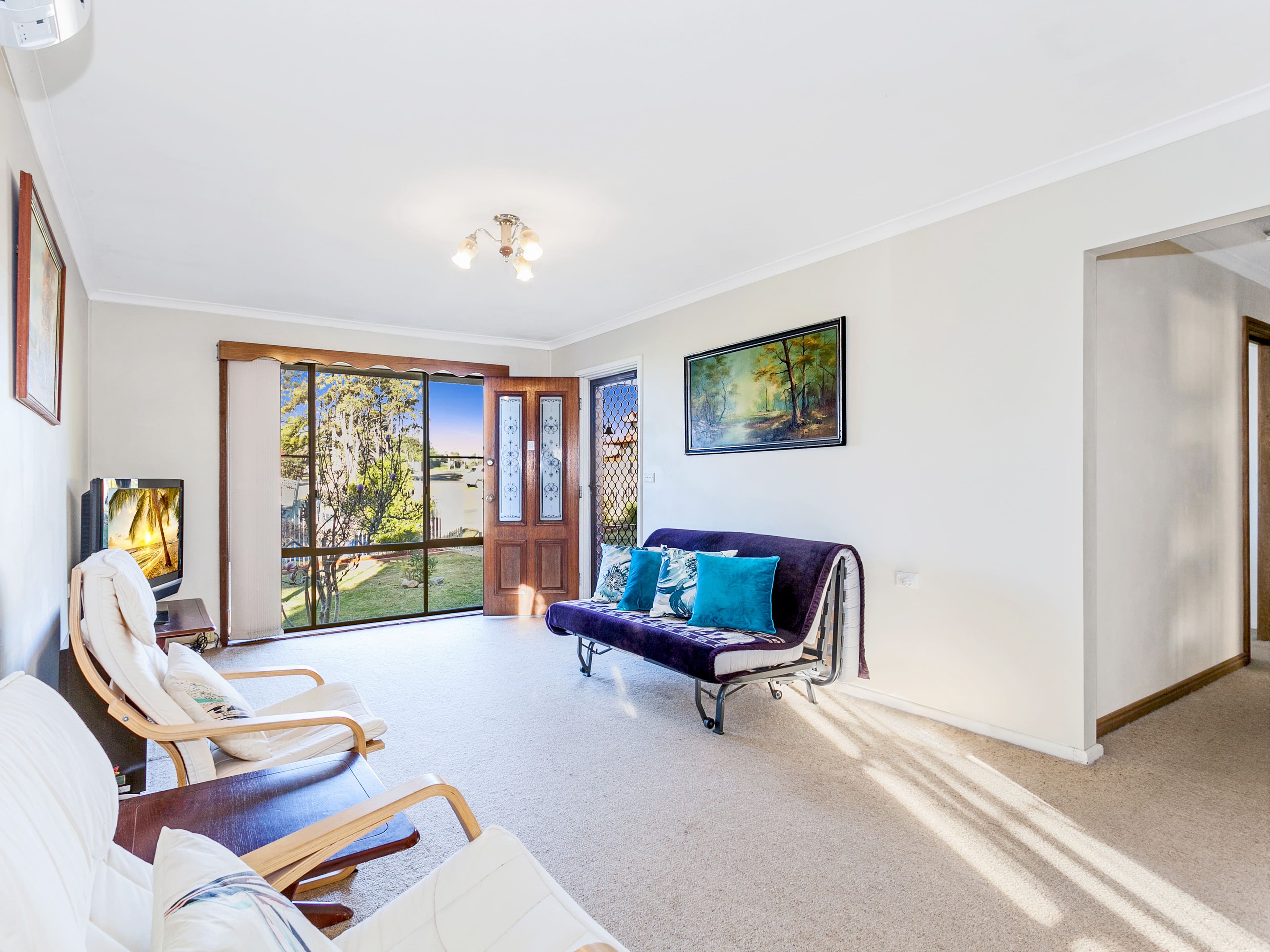 52 Bulgo Road, Helensburgh - Thumbnail 4
