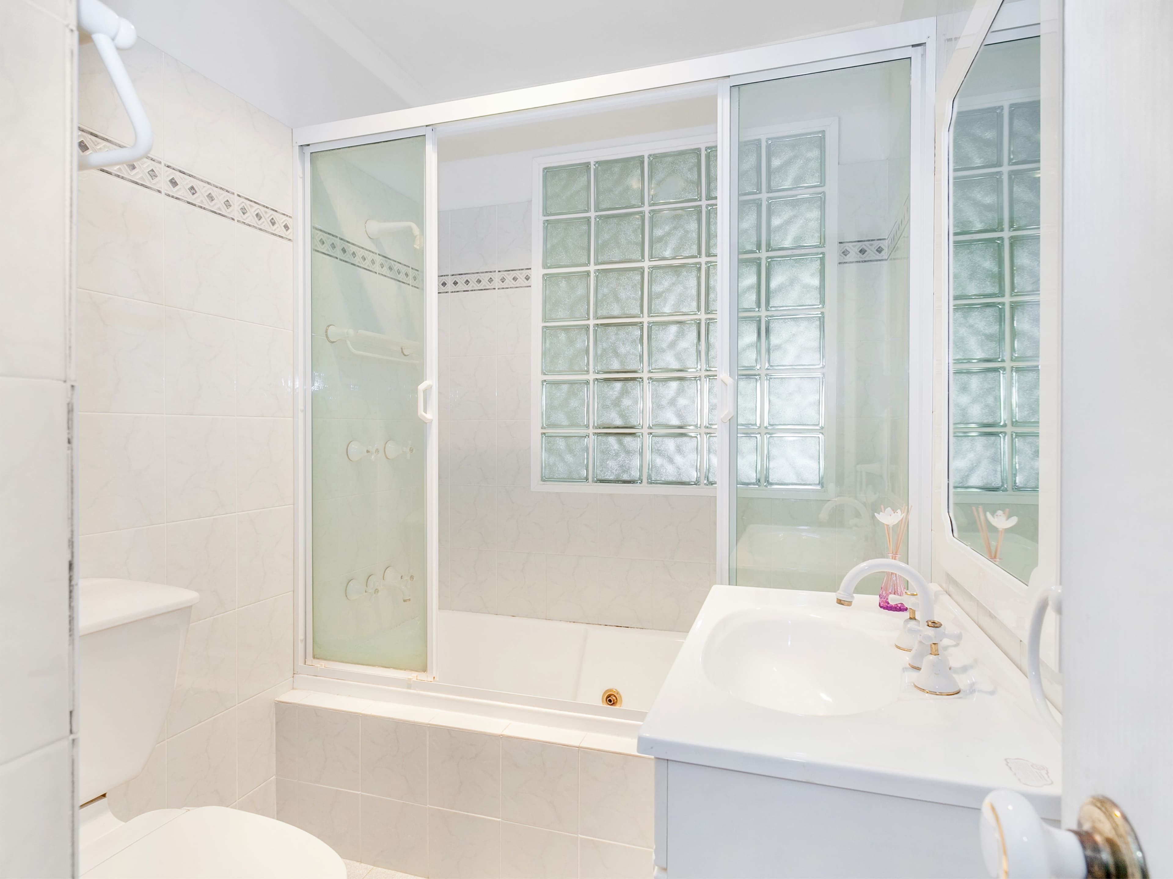 52 Bulgo Road, Helensburgh - Thumbnail 6