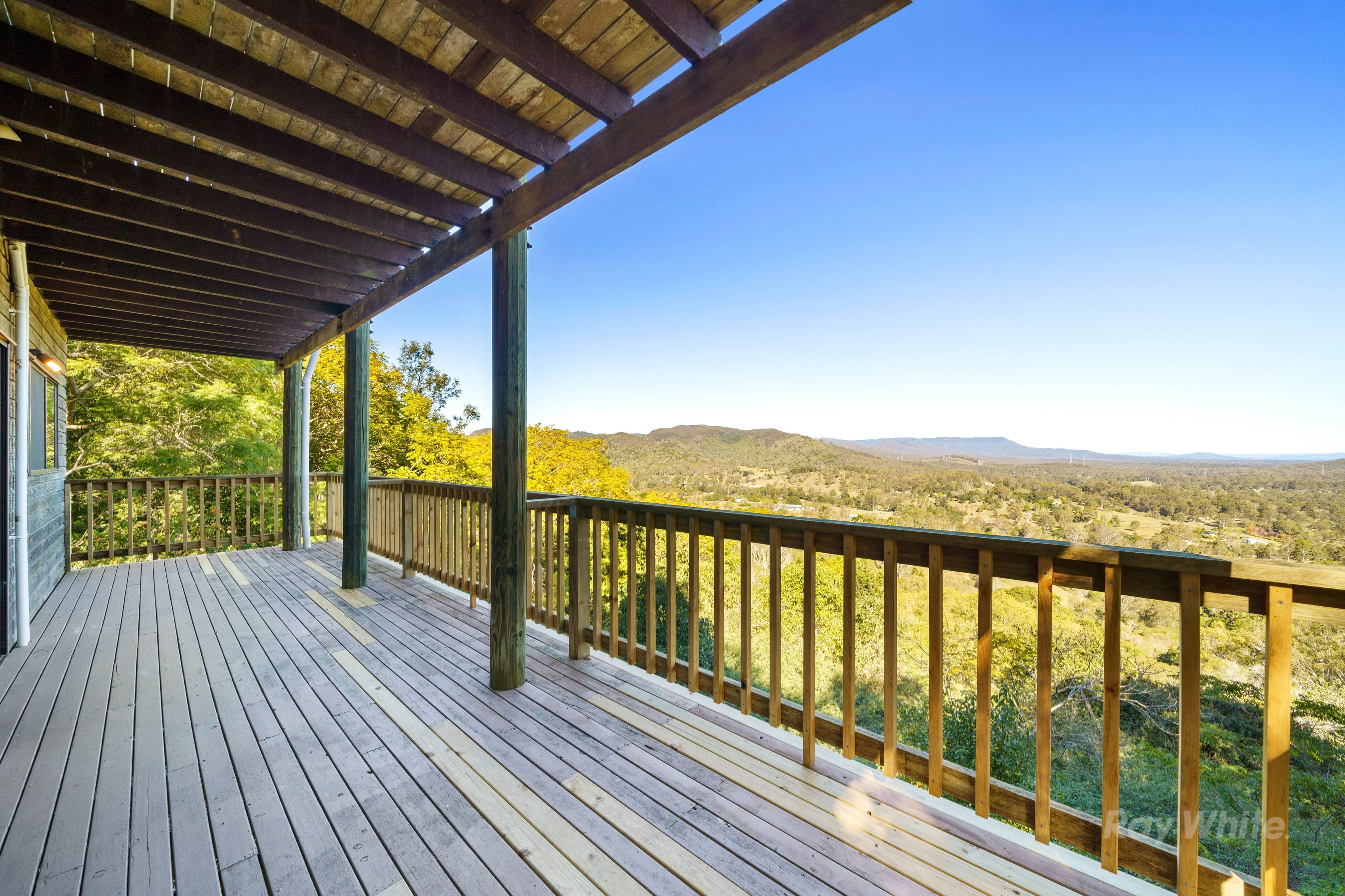 122 Needham Road, Luscombe QLD 4207, Luscombe - Thumbnail 2