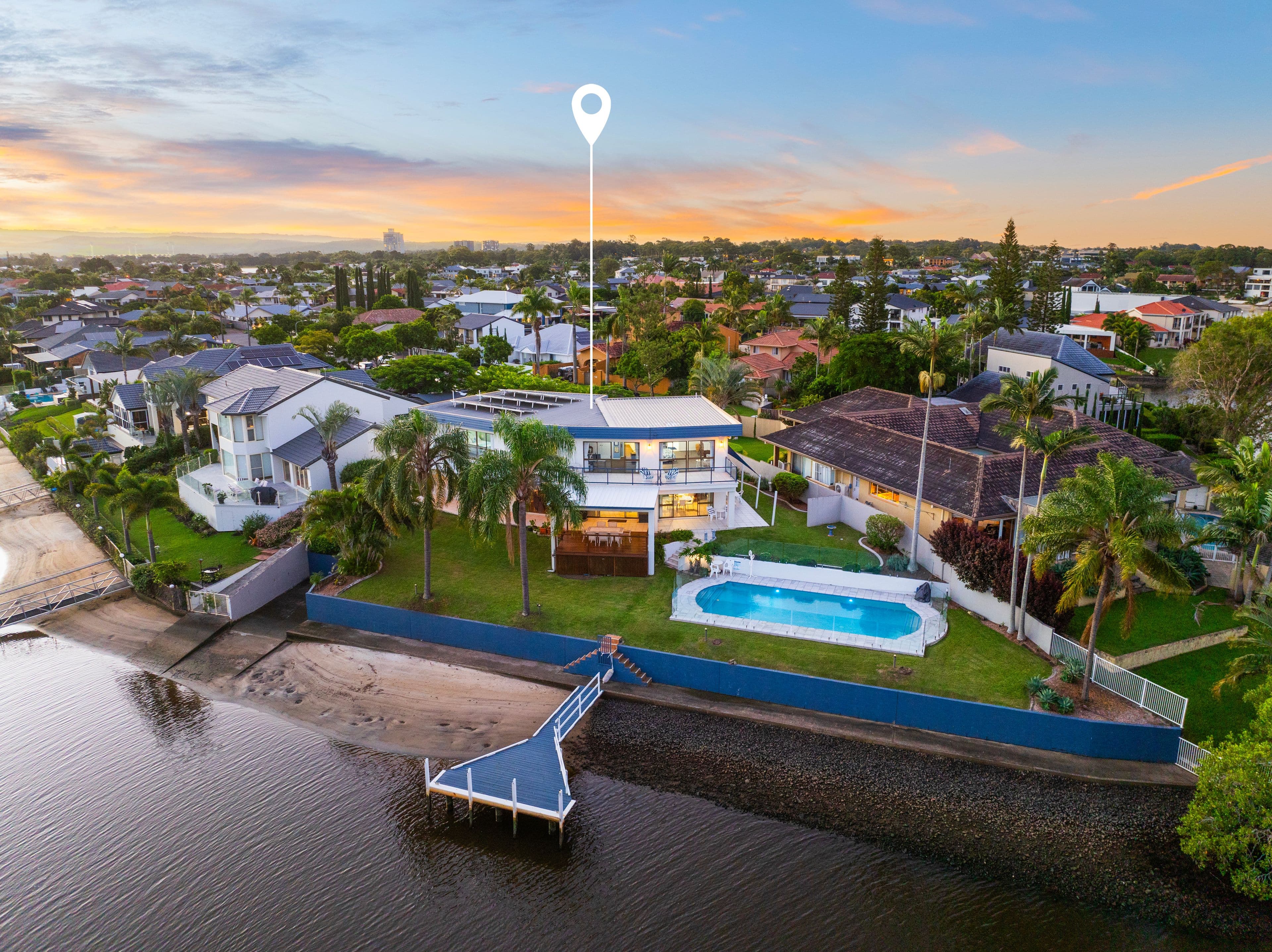 31 Rannock Avenue, Benowa Waters QLD 4217, Benowa - Thumbnail 3