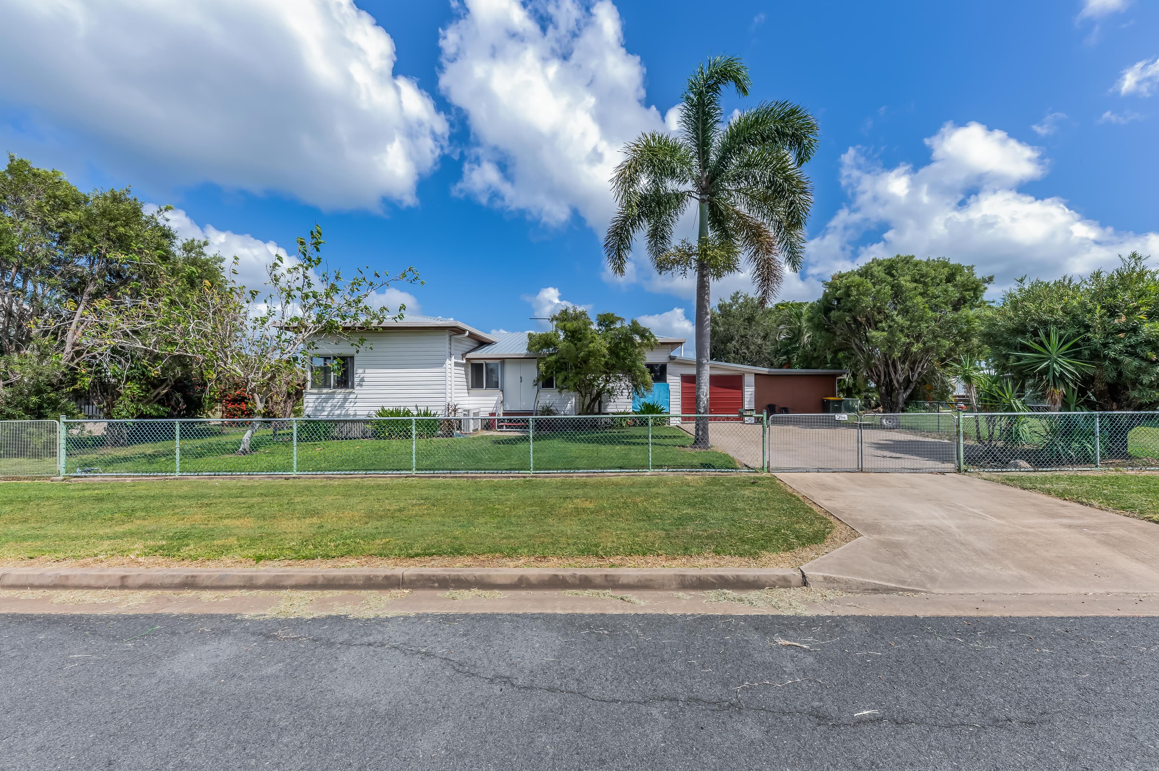 16 Dodd Street, Proserpine QLD 4800, Proserpine - Thumbnail 2