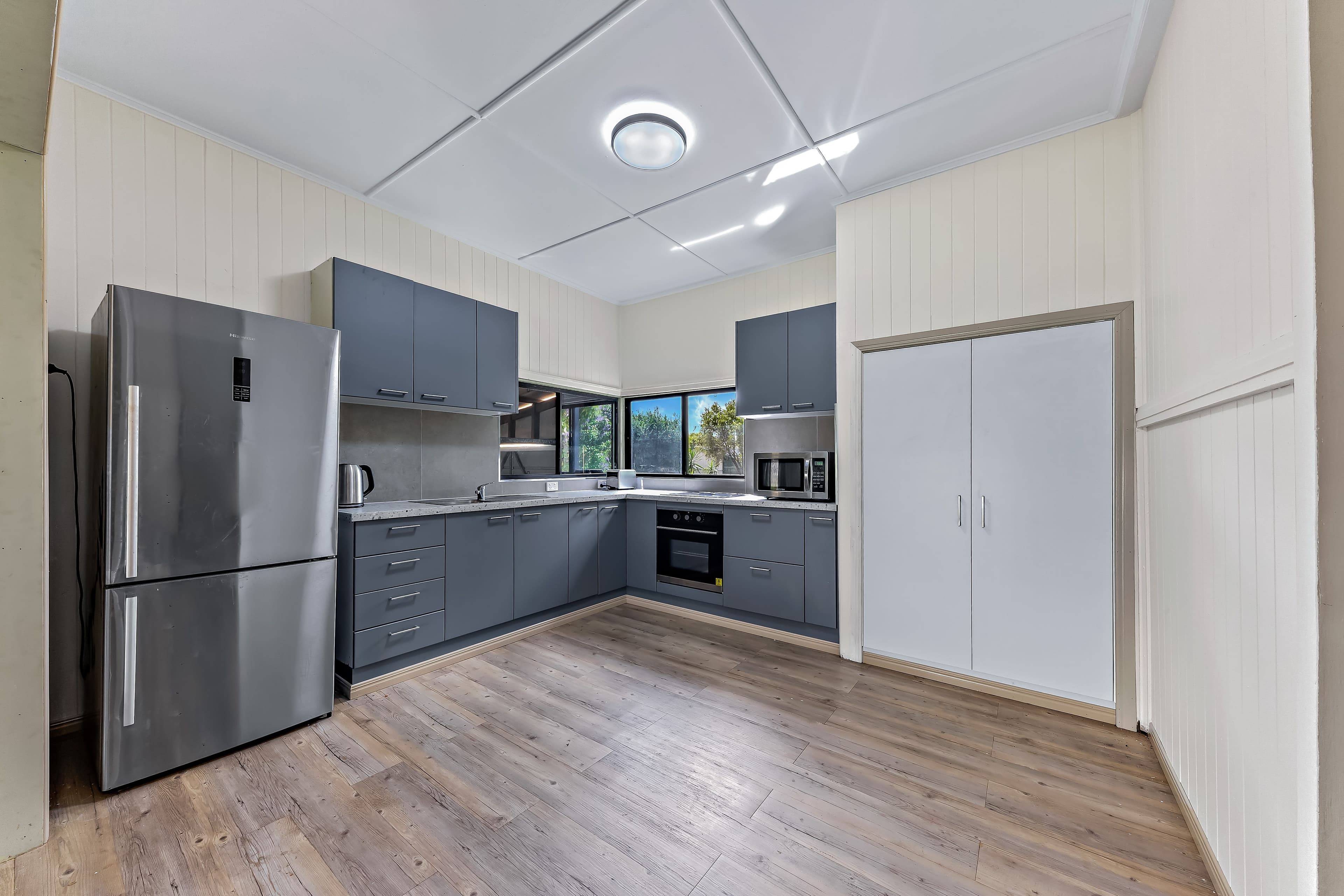 16 Dodd Street, Proserpine QLD 4800, Proserpine - Thumbnail 3