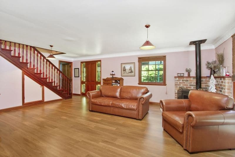 29 Burralow Road, Kurrajong Heights - Thumbnail 2