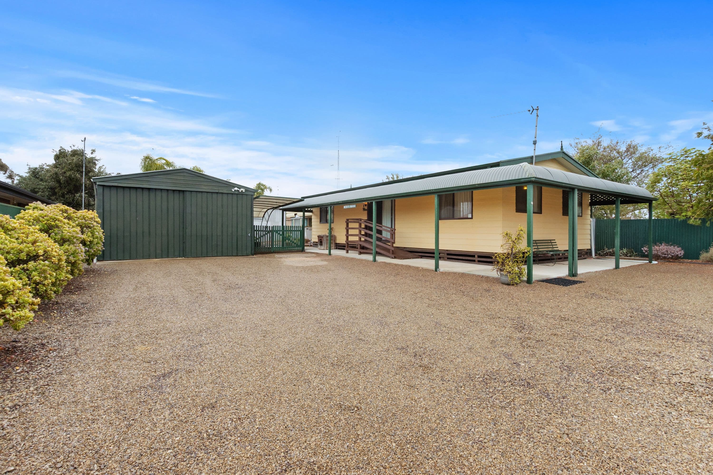 19 Ireland Street, Wallaroo SA 5556, Wallaroo - Thumbnail 2