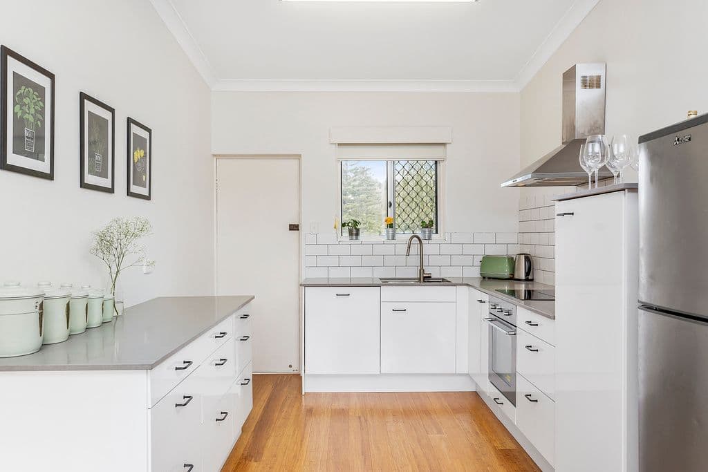 8 Marine Parade, Miami QLD 4220, Miami - Thumbnail 2