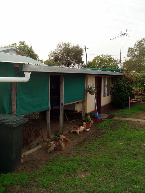 5  Galatea Street, CHARLEVILLE QLD 4470, Charleville - Thumbnail 3