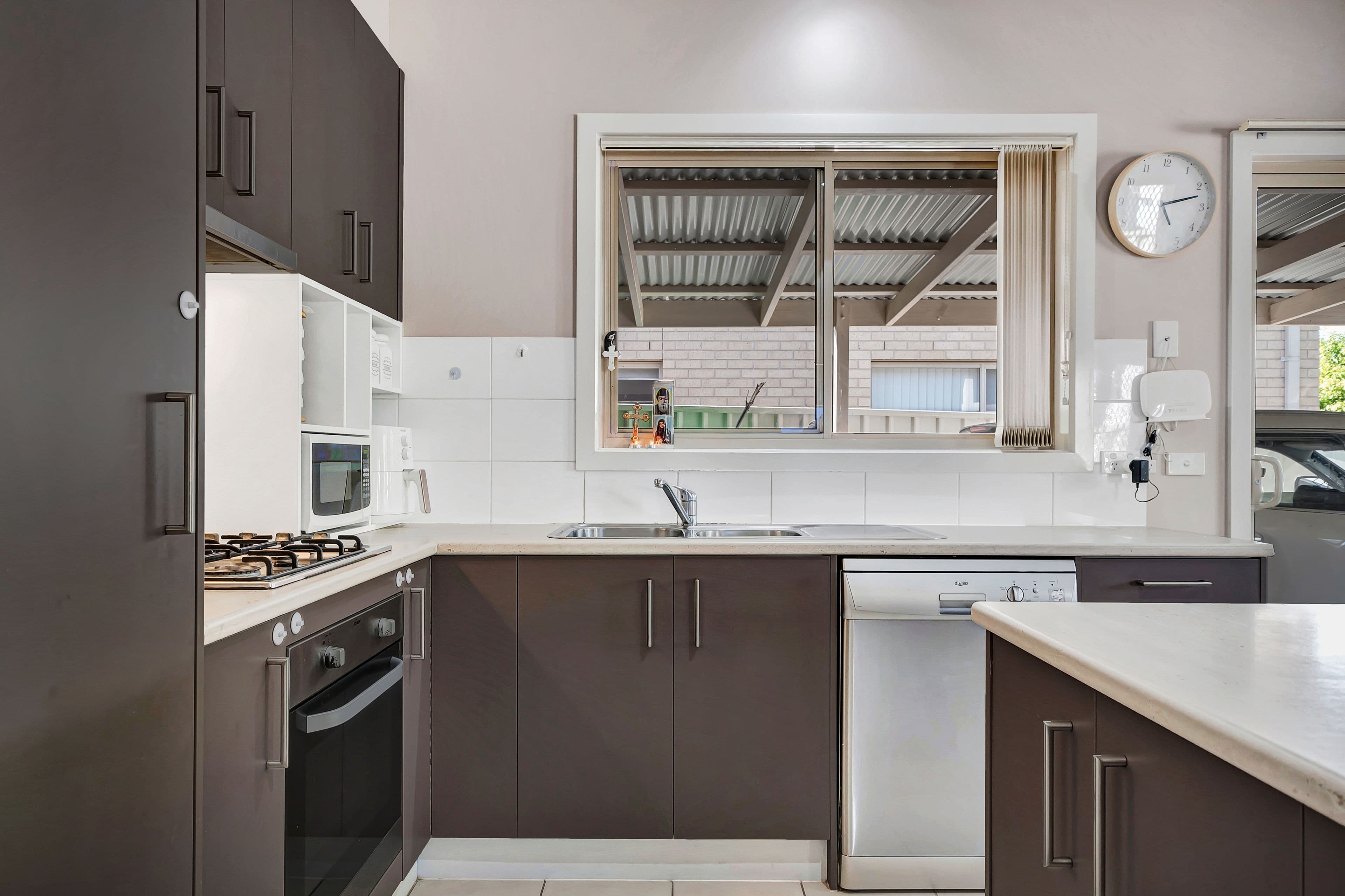 16 Etheridge Rise, Caroline Springs VIC 3023, Caroline Springs - Thumbnail 8