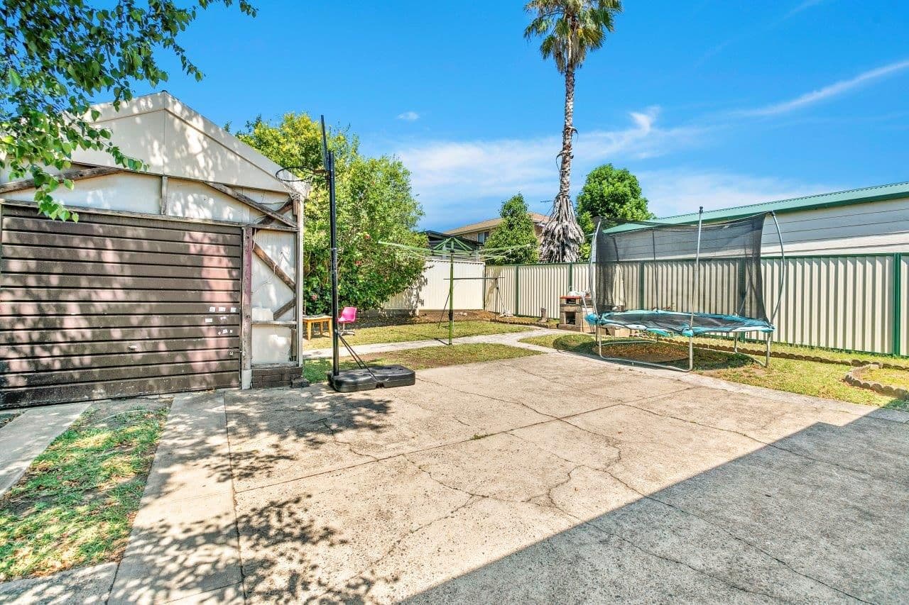 19 Emily Street, Hurstville - Thumbnail 3