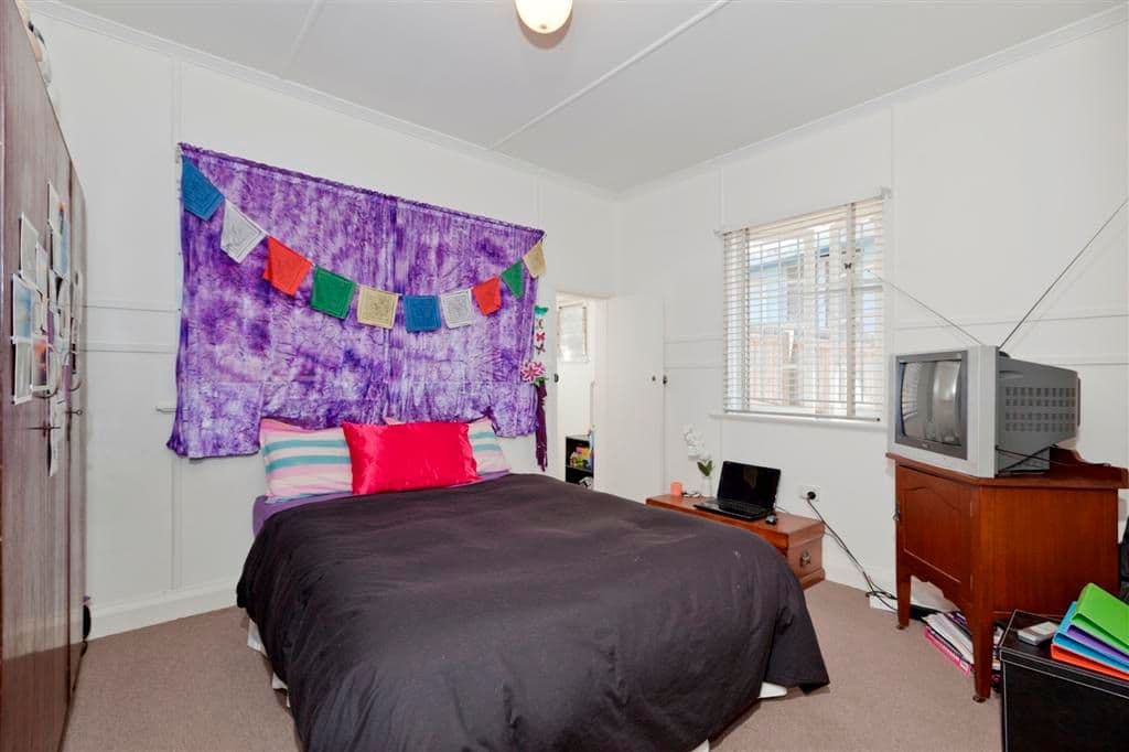 35 Love Street, HOLLAND PARK QLD 4121, Holland Park - Thumbnail 5