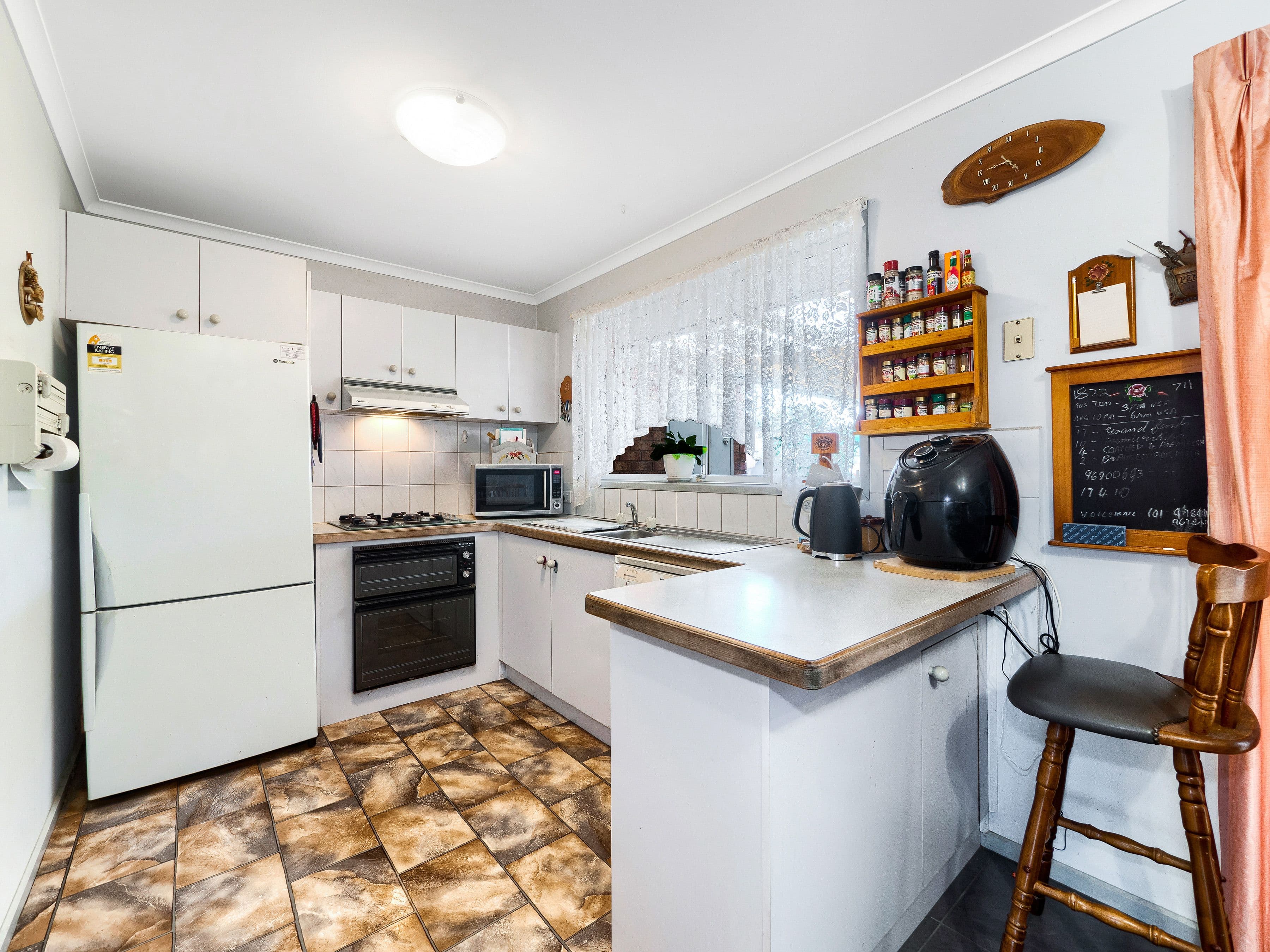 22 Milner Court, Cranbourne VIC 3977, Cranbourne - Thumbnail 3