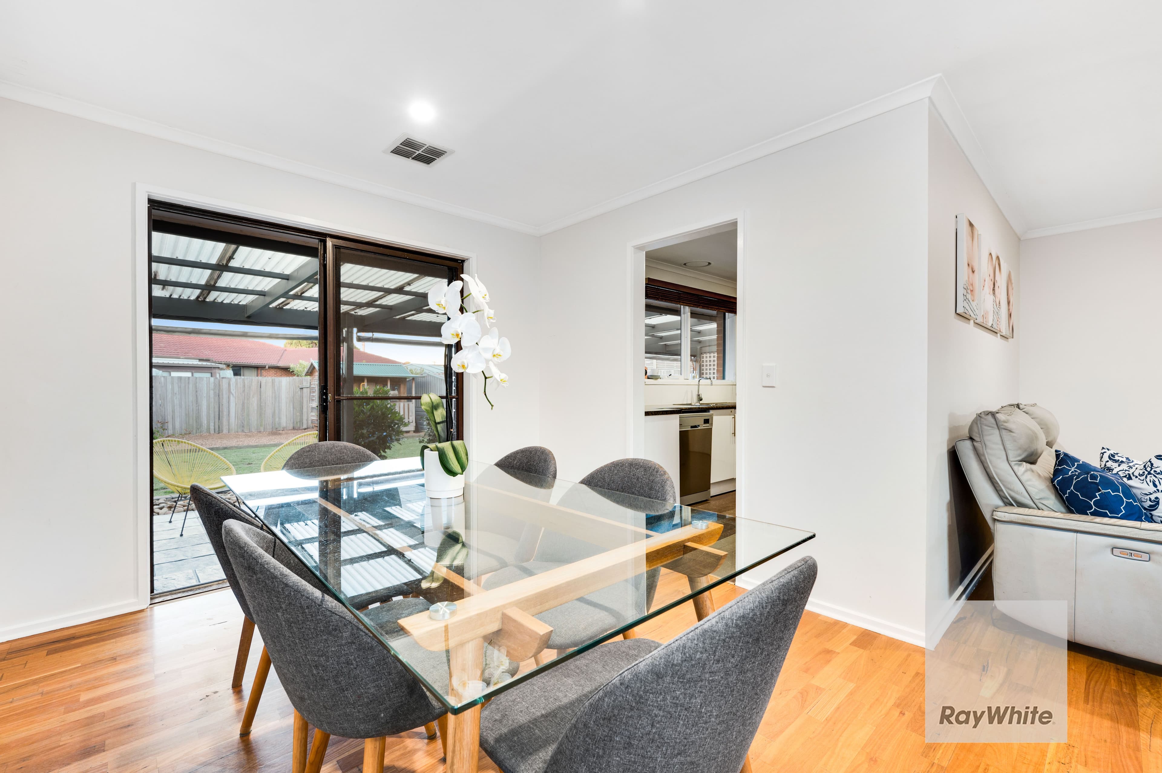 19 Cassandra Drive, Gladstone Park VIC 3043, Gladstone Park - Thumbnail 8