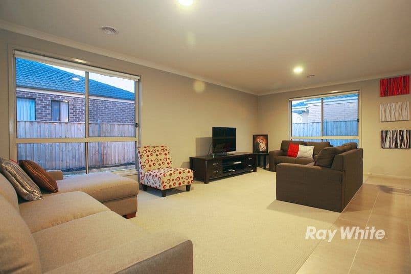 106 Boland Drive, LYNDHURST VIC 3975, Lyndhurst - Thumbnail 2