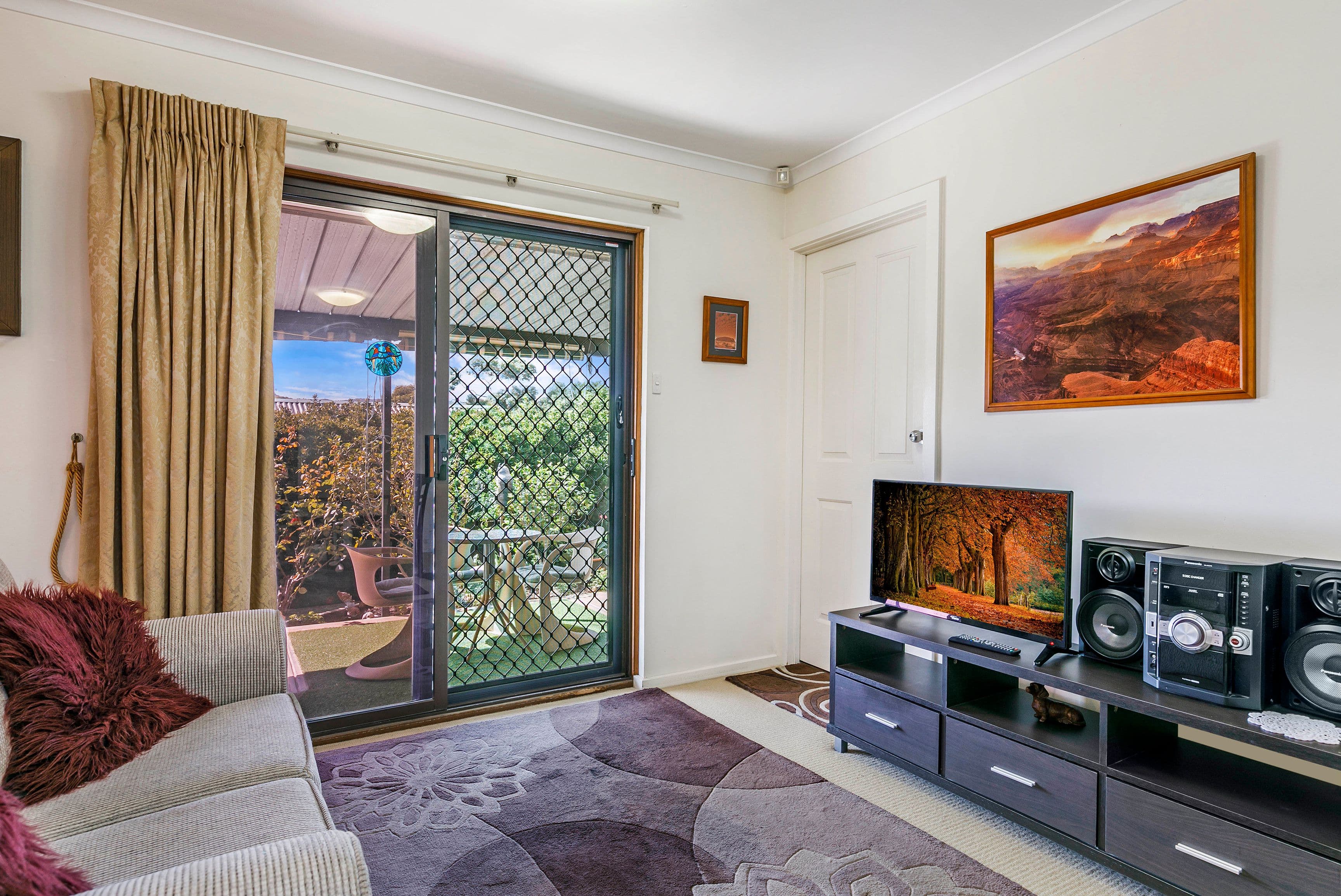 37 Knightsbridge Avenue, Valley View SA 5093, Valley View - Thumbnail 4