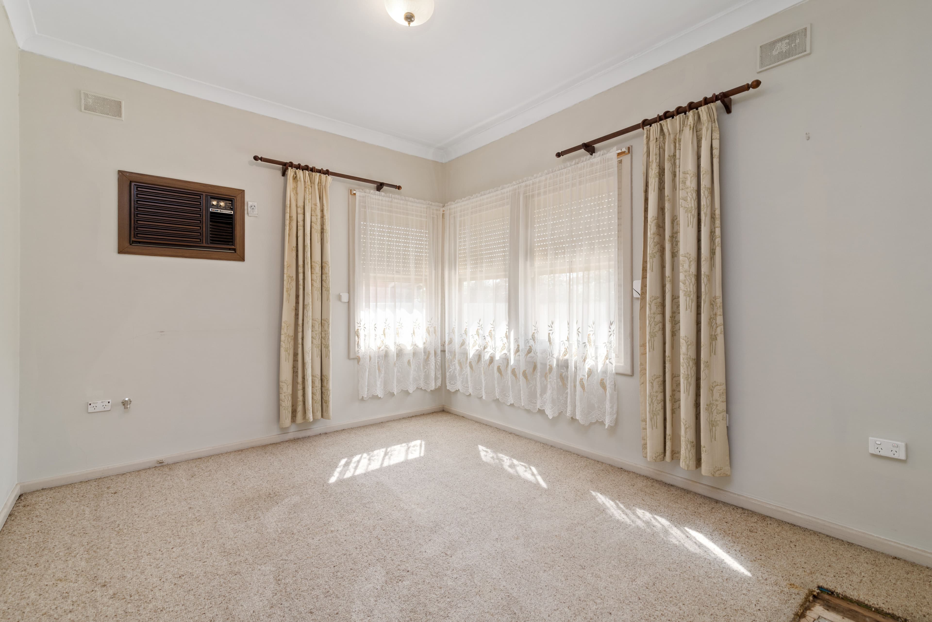 12 Siddall Road, Elizabeth Vale SA 5112, Elizabeth Vale - Thumbnail 4