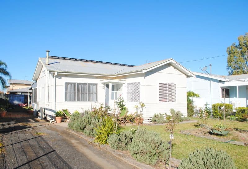 330 Boston Street, Moree - Image 1