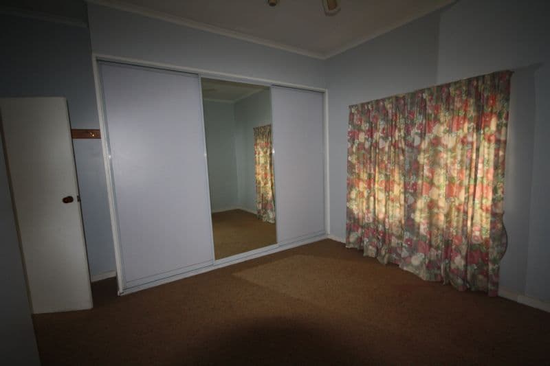13 Hopetoun Street, ROCHESTER VIC 3561, Rochester - Thumbnail 8