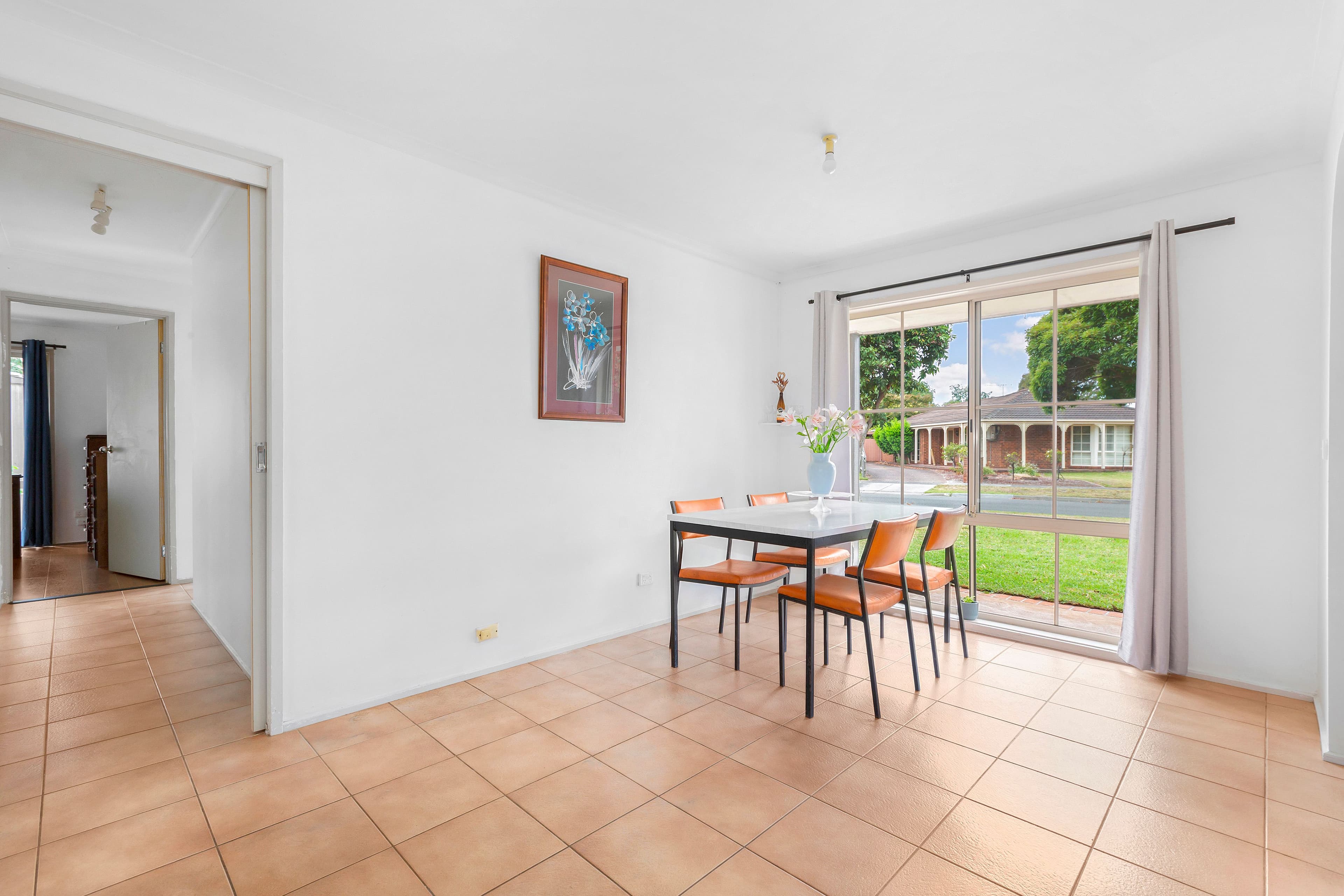 42 Carrington Crescent, Carrum Downs VIC 3201, Carrum Downs - Thumbnail 4