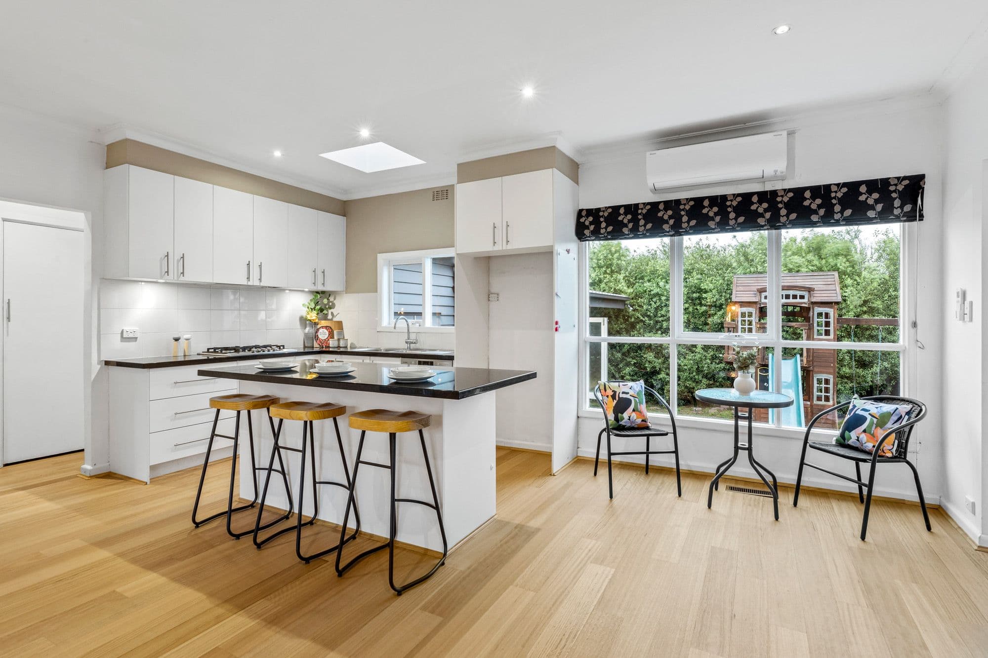 6 Aberdeen Road, Blackburn South VIC 3130, Blackburn South - Thumbnail 4