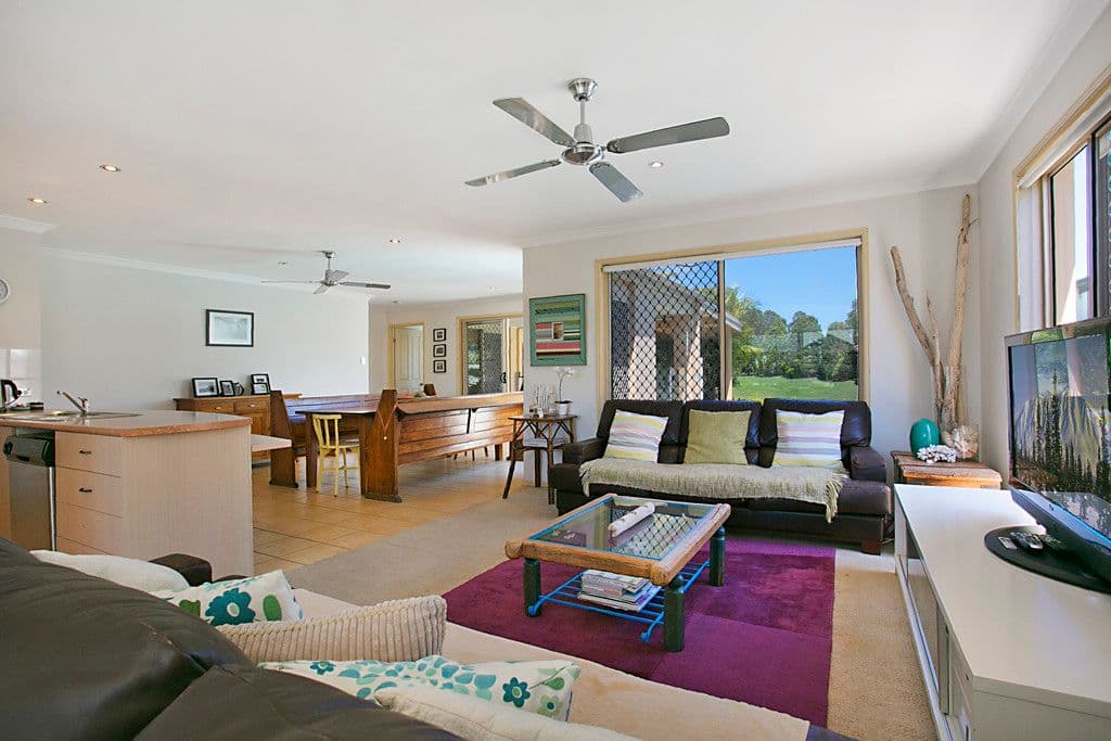47 Gardendale Crescent, Burleigh Waters QLD 4220, Burleigh Waters - Thumbnail 4