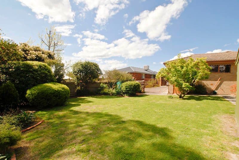 9 Persimmon Court, DONCASTER VIC 3108, Doncaster - Thumbnail 4