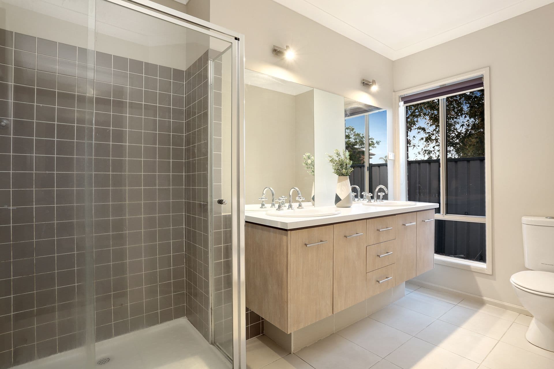 2 Tivoli Street, Point Cook VIC 3030, Point Cook - Thumbnail 5