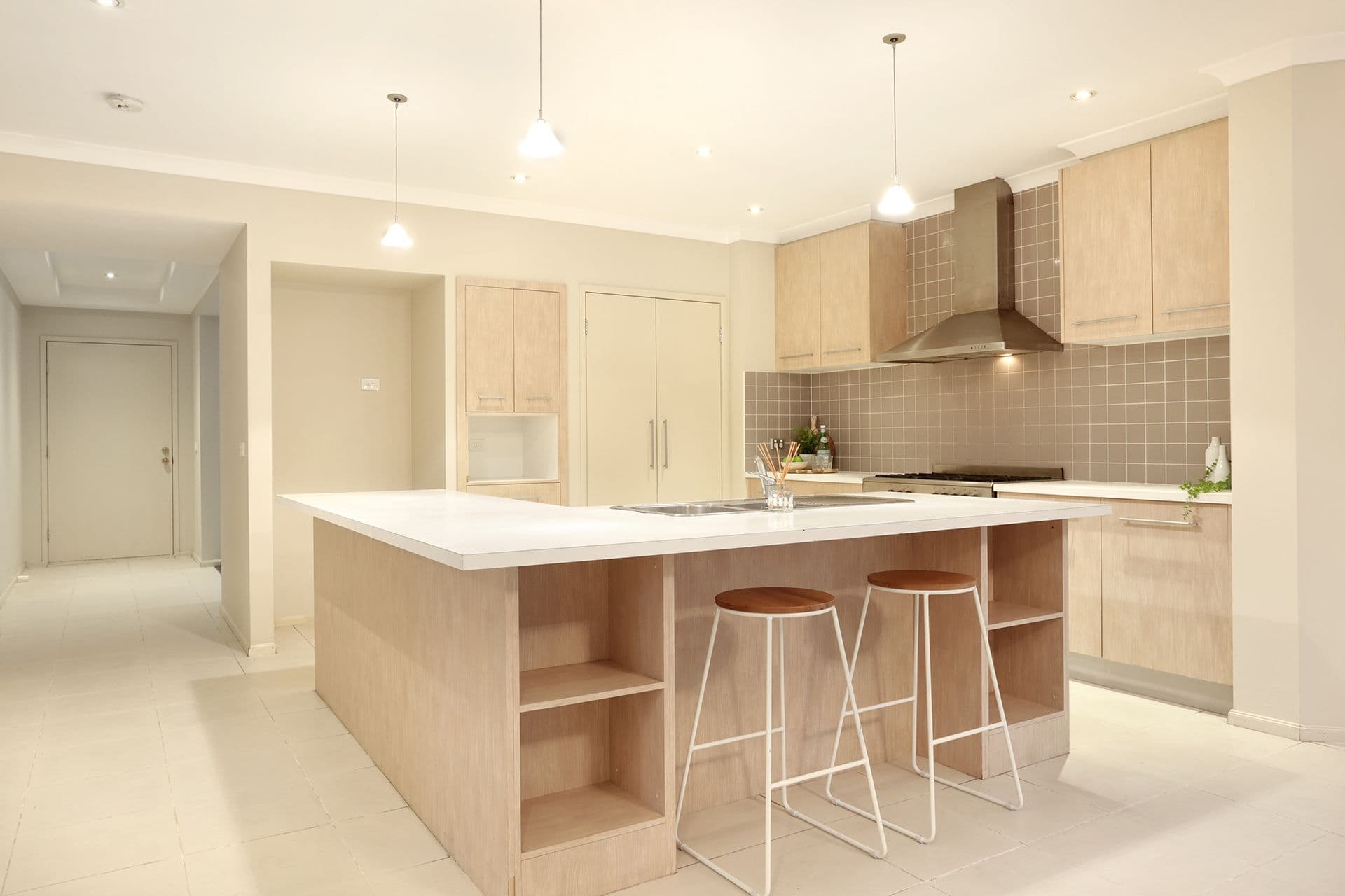 2 Tivoli Street, Point Cook VIC 3030, Point Cook - Thumbnail 7