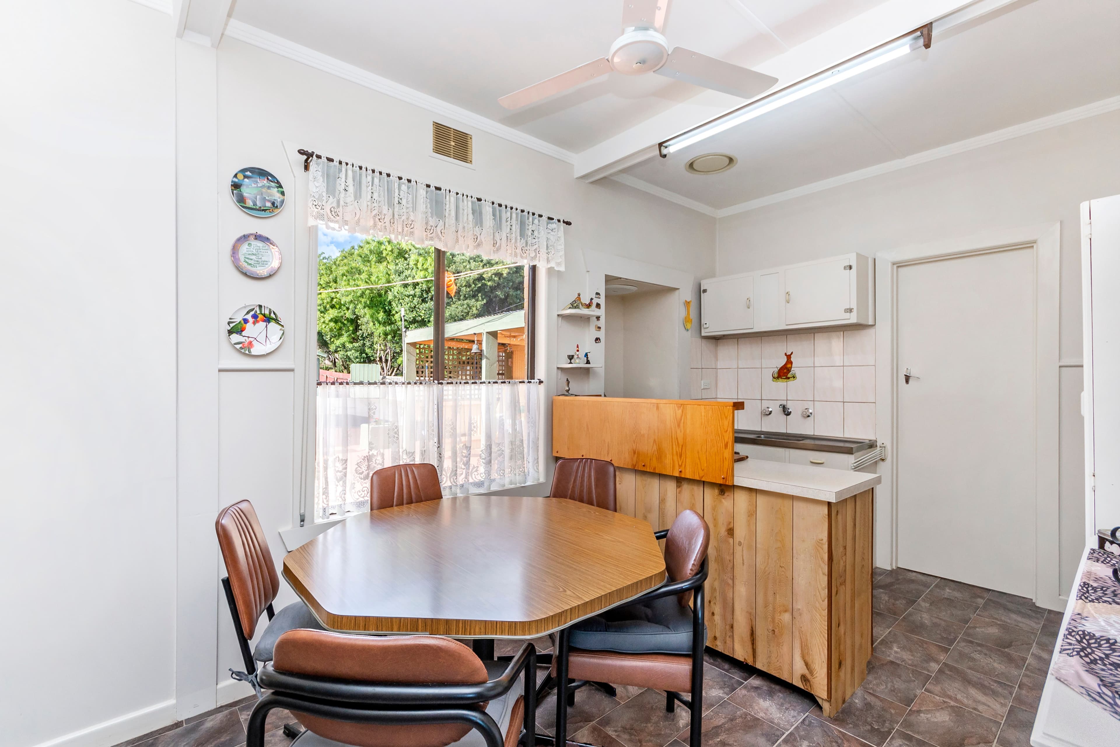 90 Davis Street, Warrnambool VIC 3280, Warrnambool - Thumbnail 5
