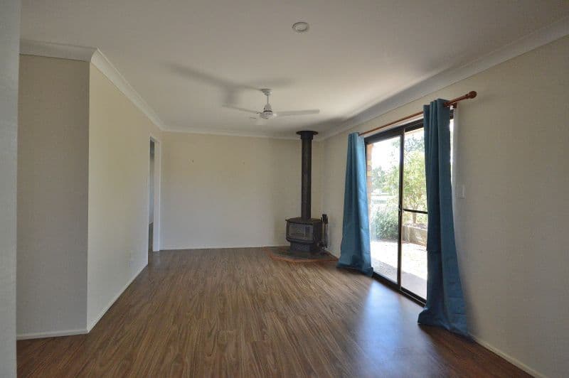 172 Warner Street, Rosenthal Heights QLD 4370, Rosenthal Heights - Thumbnail 6