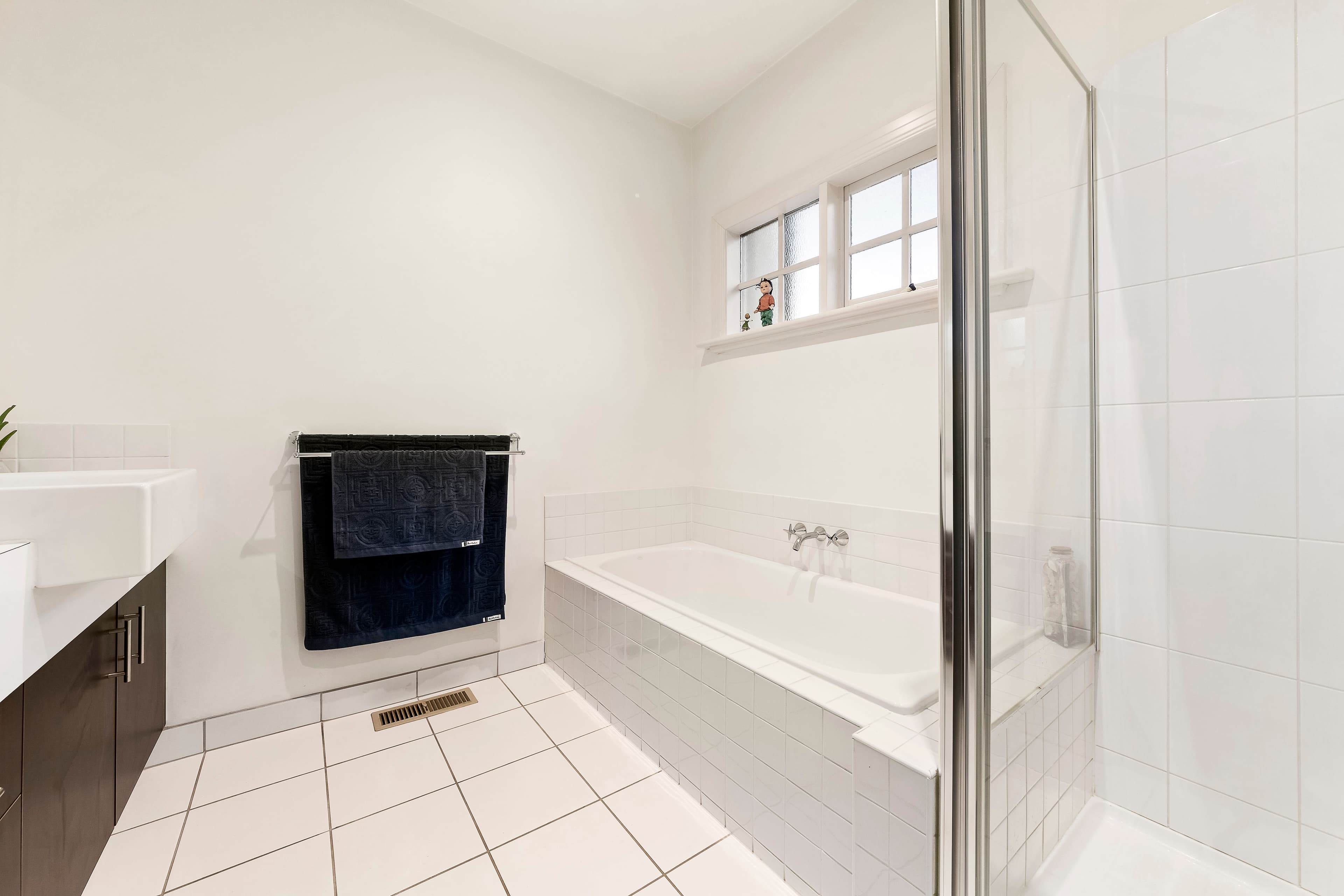 7 Dalston Road, Hughesdale VIC 3166, Hughesdale - Thumbnail 7