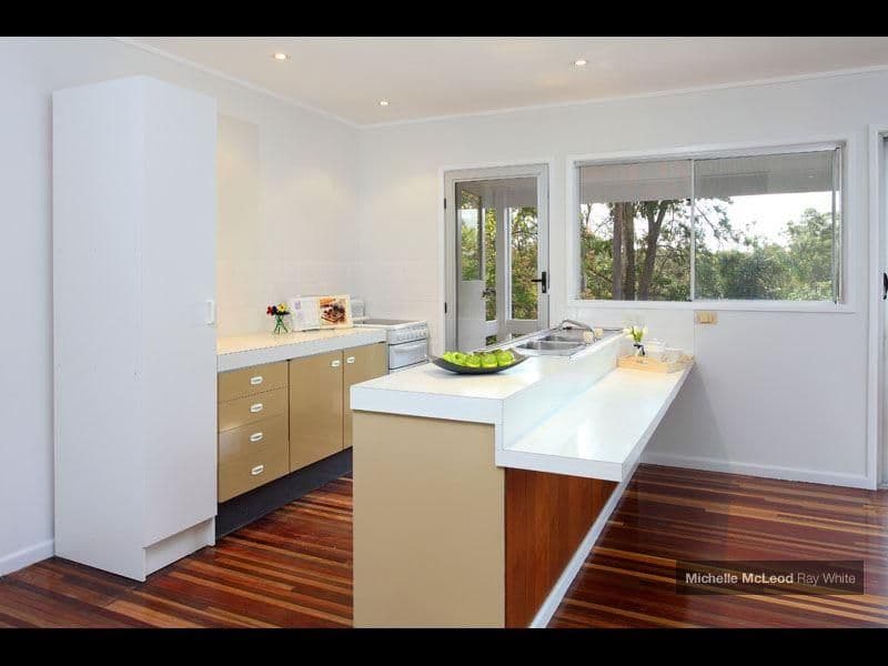 7 Sunset Road, KENMORE QLD 4069, Kenmore - Thumbnail 4