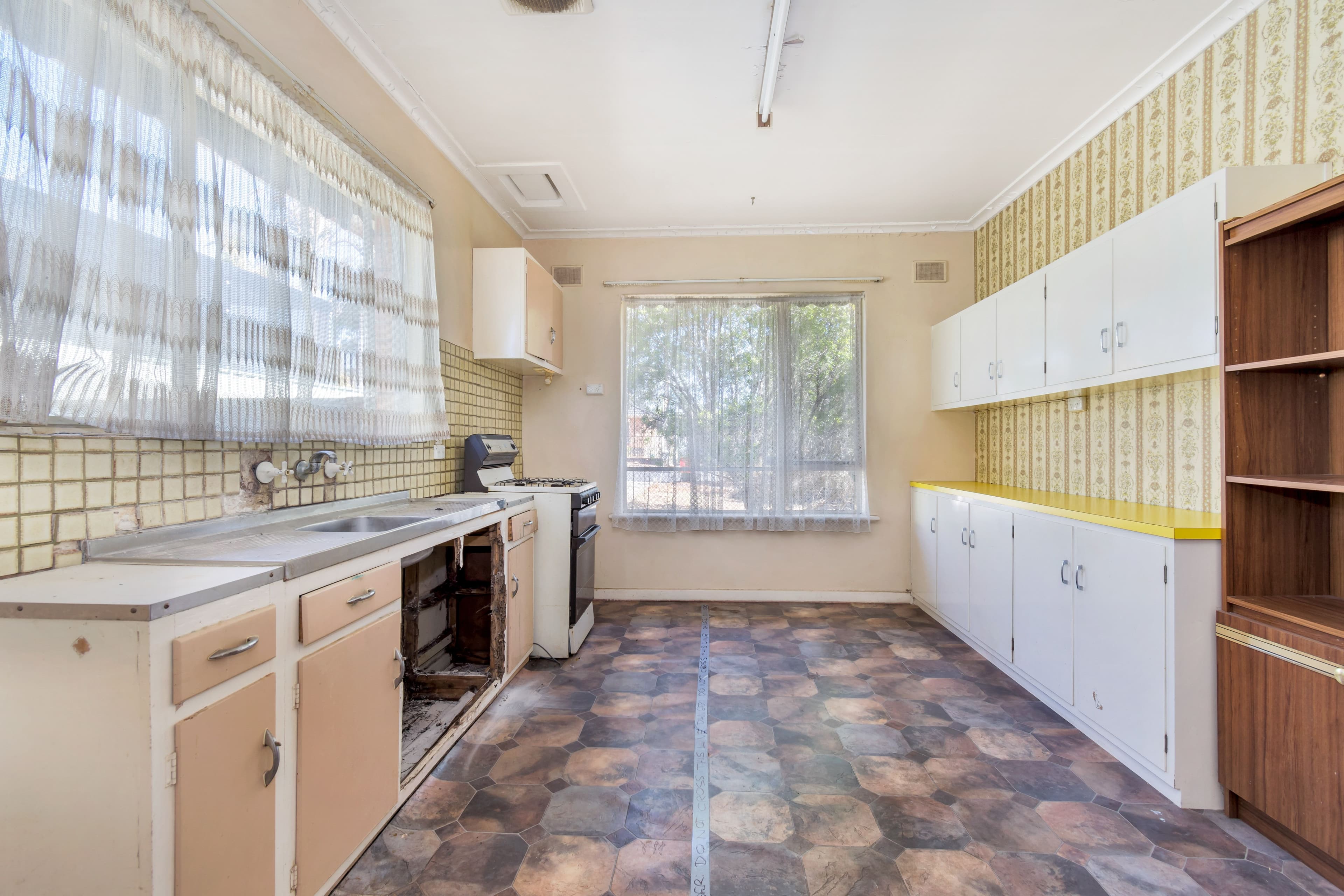 10 Warrigal Street, Para Hills SA 5096, Para Hills - Thumbnail 4