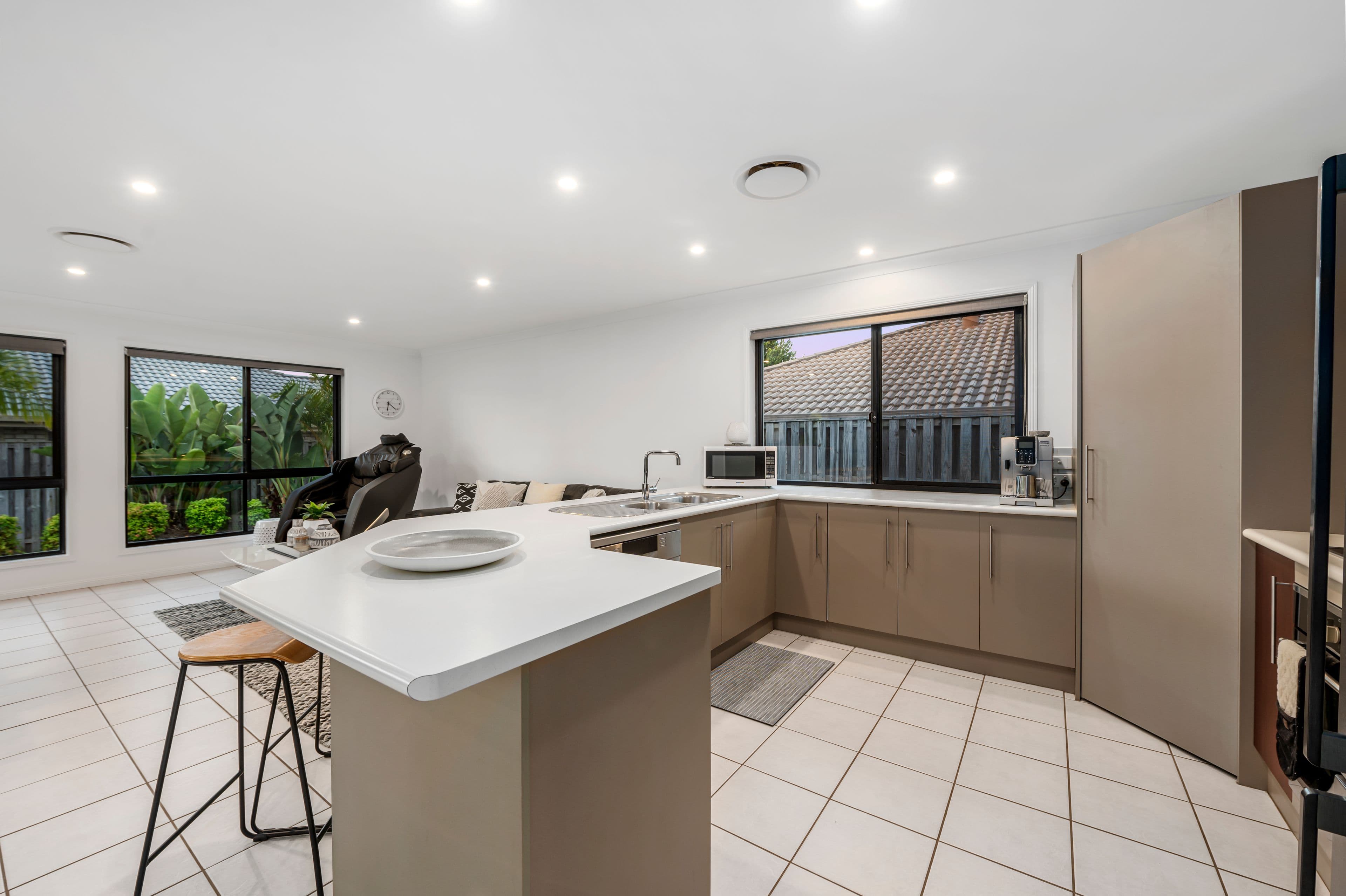 2 Coochin Lane, Pacific Pines QLD 4211, Pacific Pines - Thumbnail 6