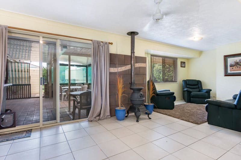 10 Sarah Court, Deception Bay QLD 4508, Deception Bay - Thumbnail 5