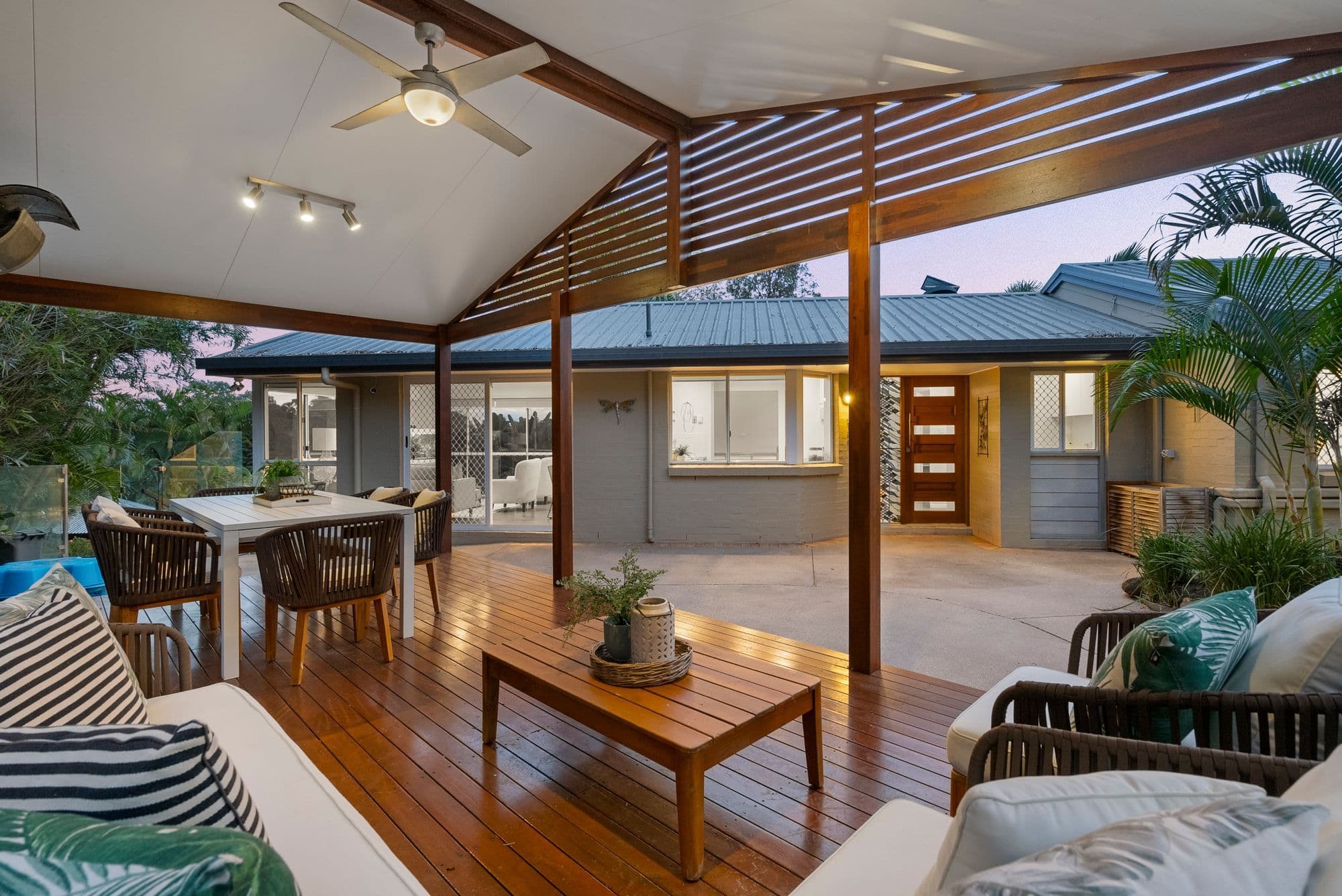 4 Tivoli Court, Rochedale South QLD 4123, Rochedale South - Thumbnail 2