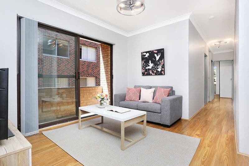 6 Queens Road, Westmead NSW 2145, Westmead - Image 1