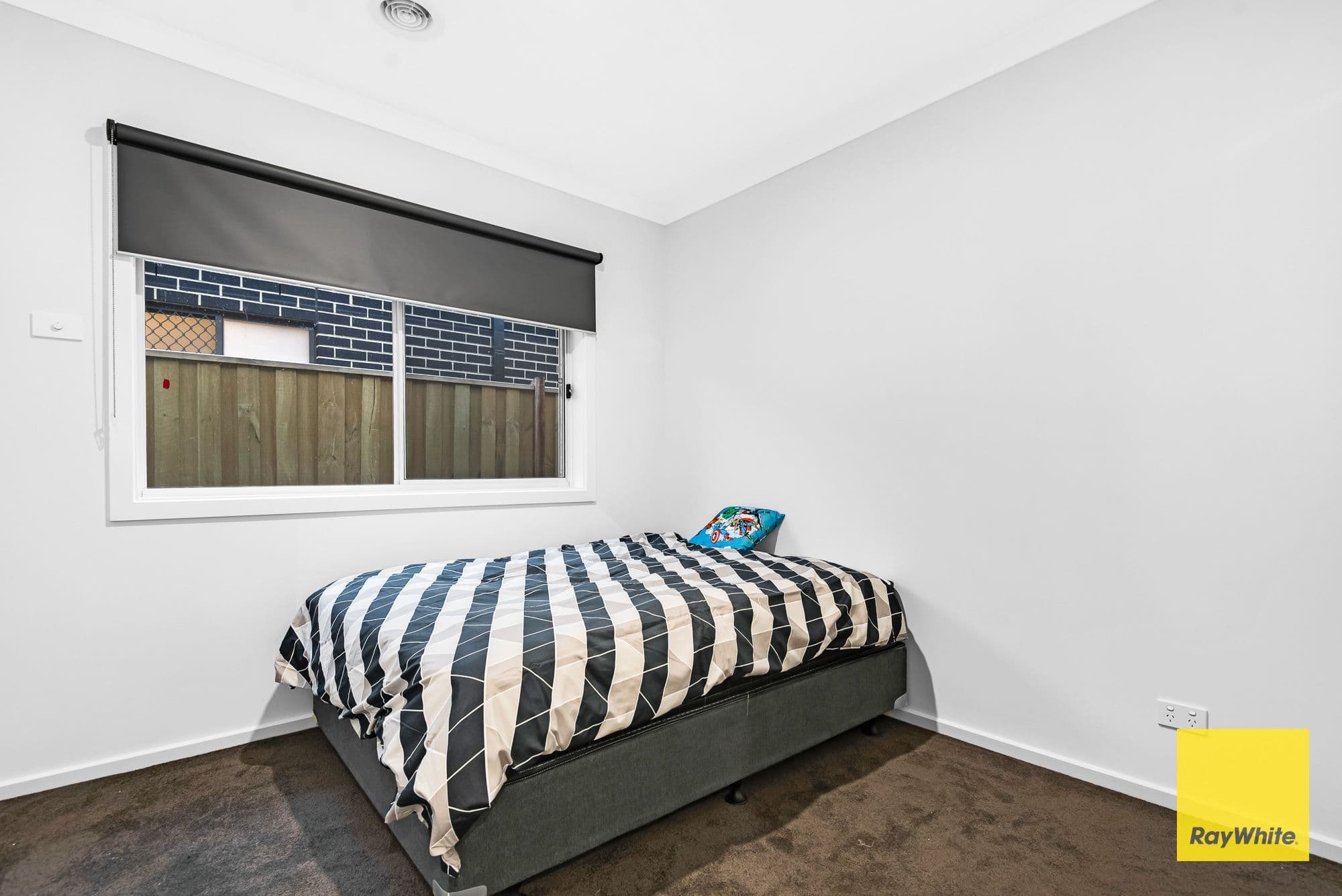 31 Alderley Crescent, DEANSIDE VIC 3336, Deanside - Thumbnail 6