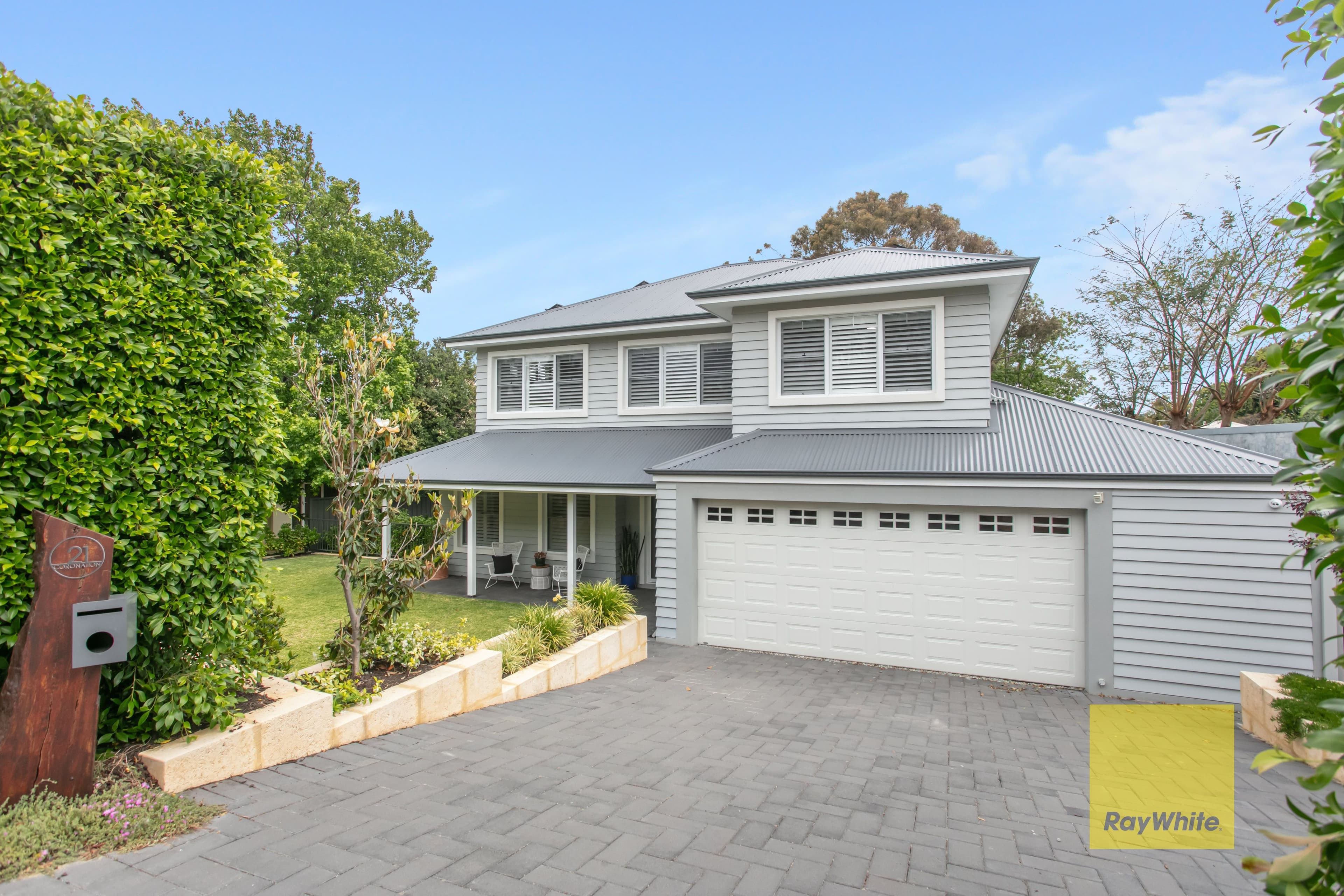 21 Coronation Street, Doubleview WA 6018, Doubleview - Image 1