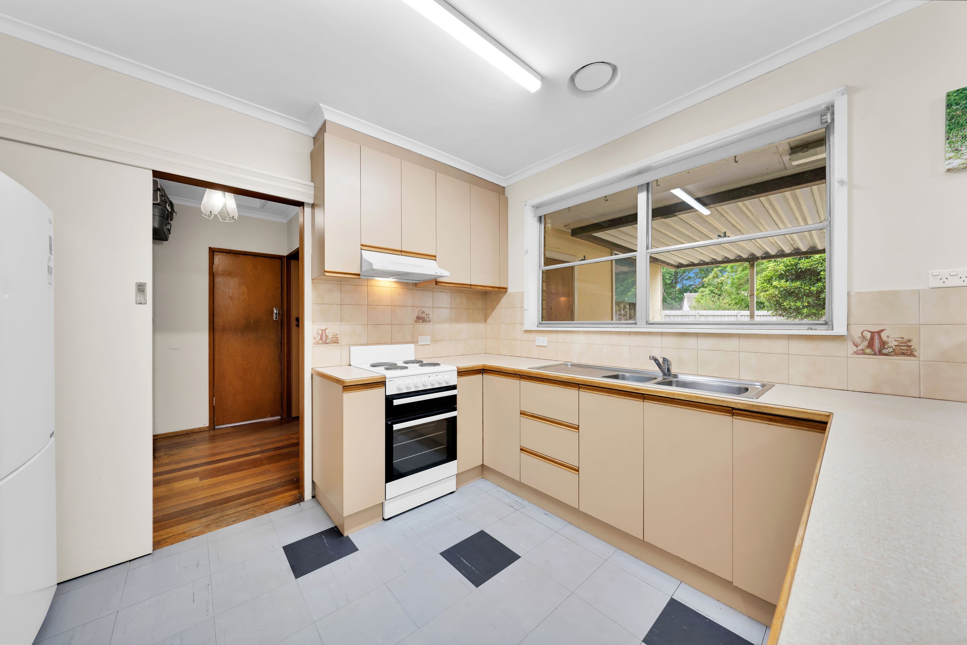 17 Nodding Avenue, Frankston North VIC 3200, Frankston North - Thumbnail 3
