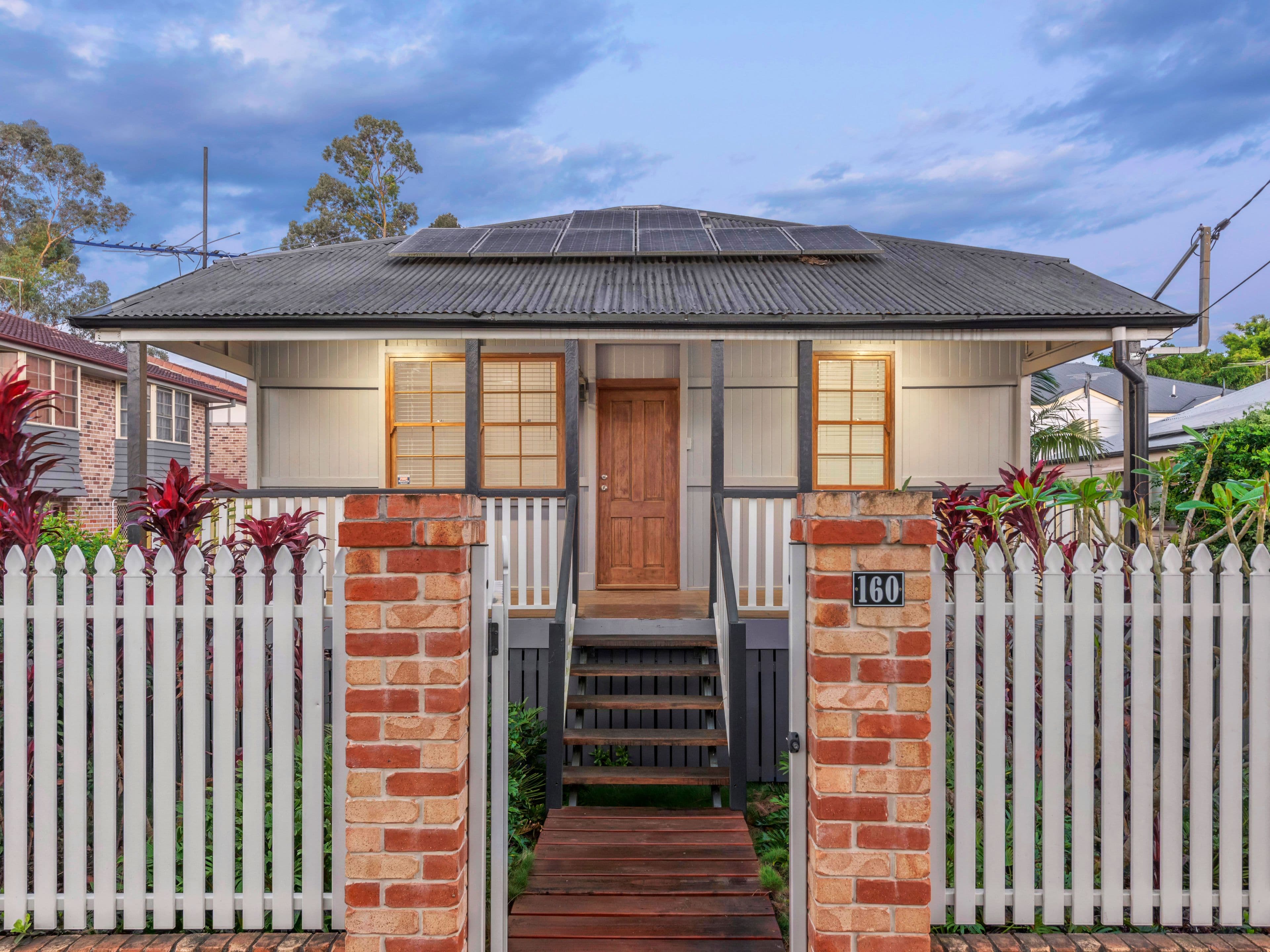 160 Fairfield Road, Fairfield QLD 4103, Fairfield - Image 1