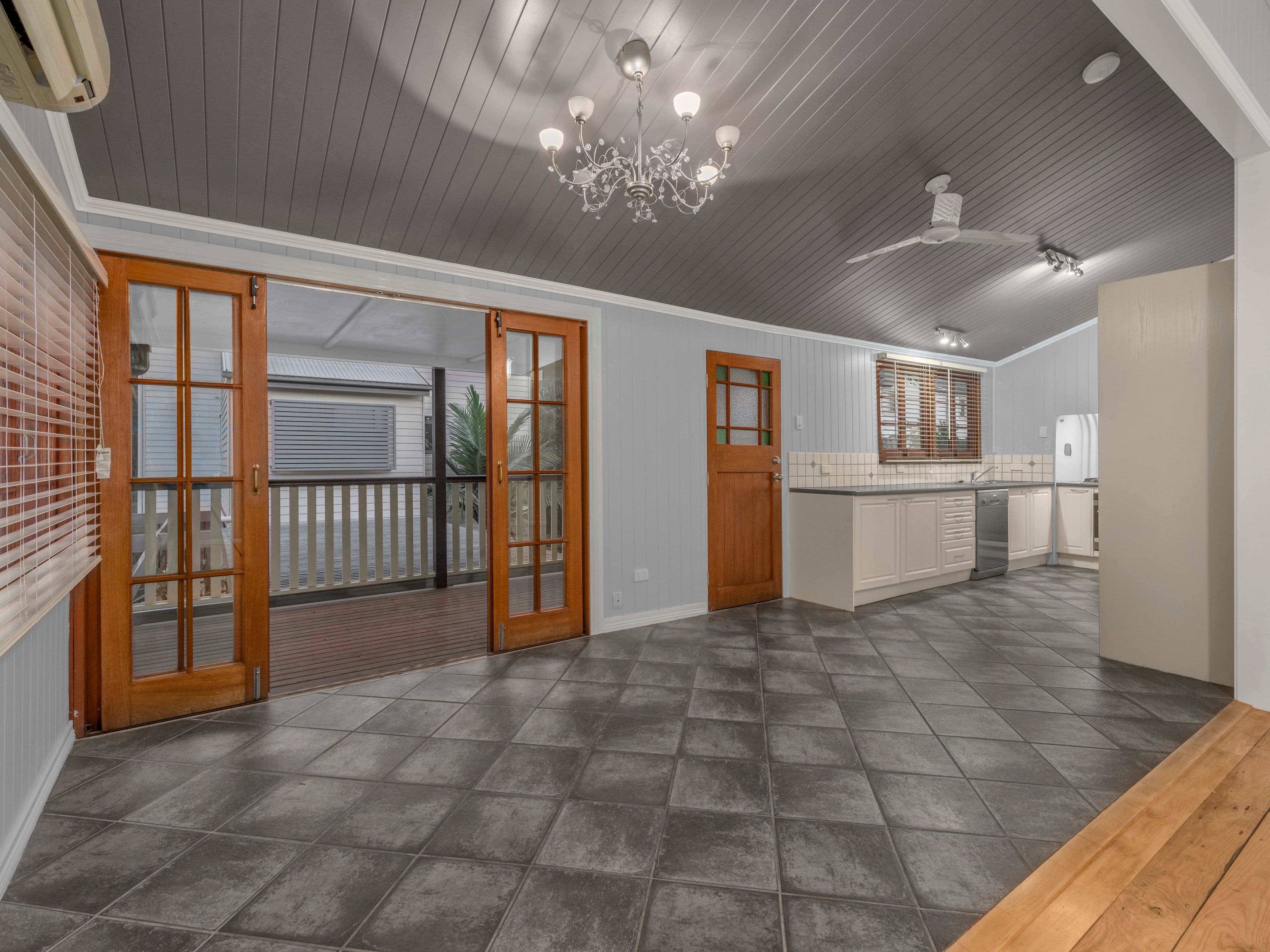 160 Fairfield Road, Fairfield QLD 4103, Fairfield - Thumbnail 3