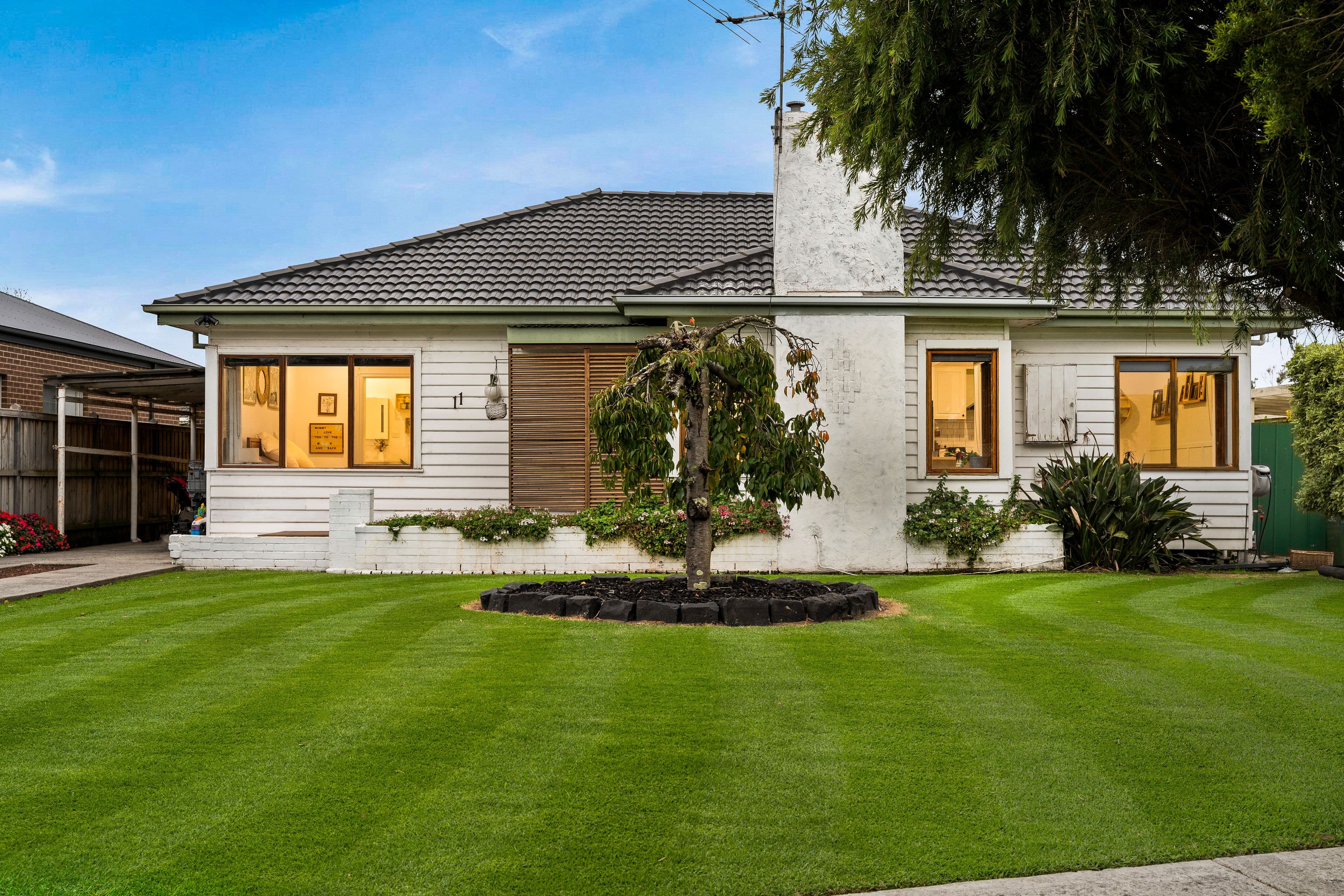 11 Alexandra Avenue, Koo Wee Rup VIC 3981, Koo Wee Rup - Image 1