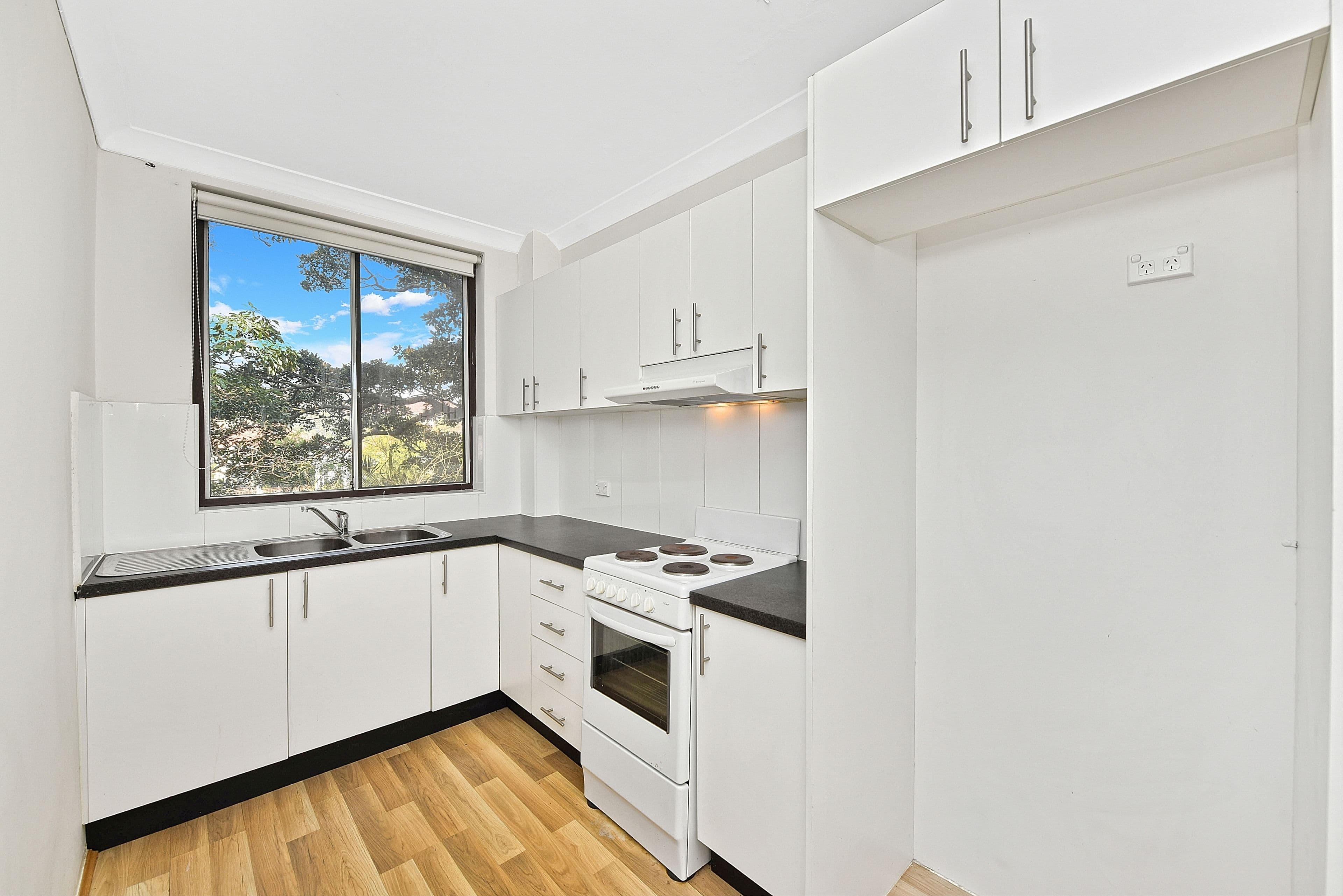 166-176 Oberon Street, Coogee NSW 2034, Coogee - Thumbnail 5