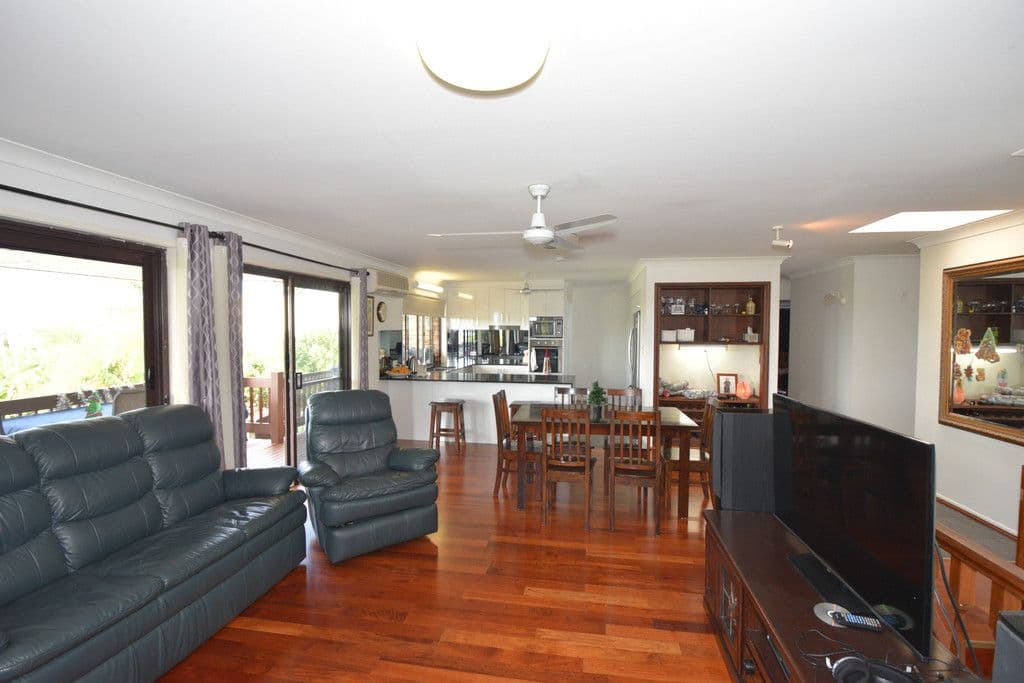 4 Apex Court, Kuluin QLD 4558, Kuluin - Thumbnail 4
